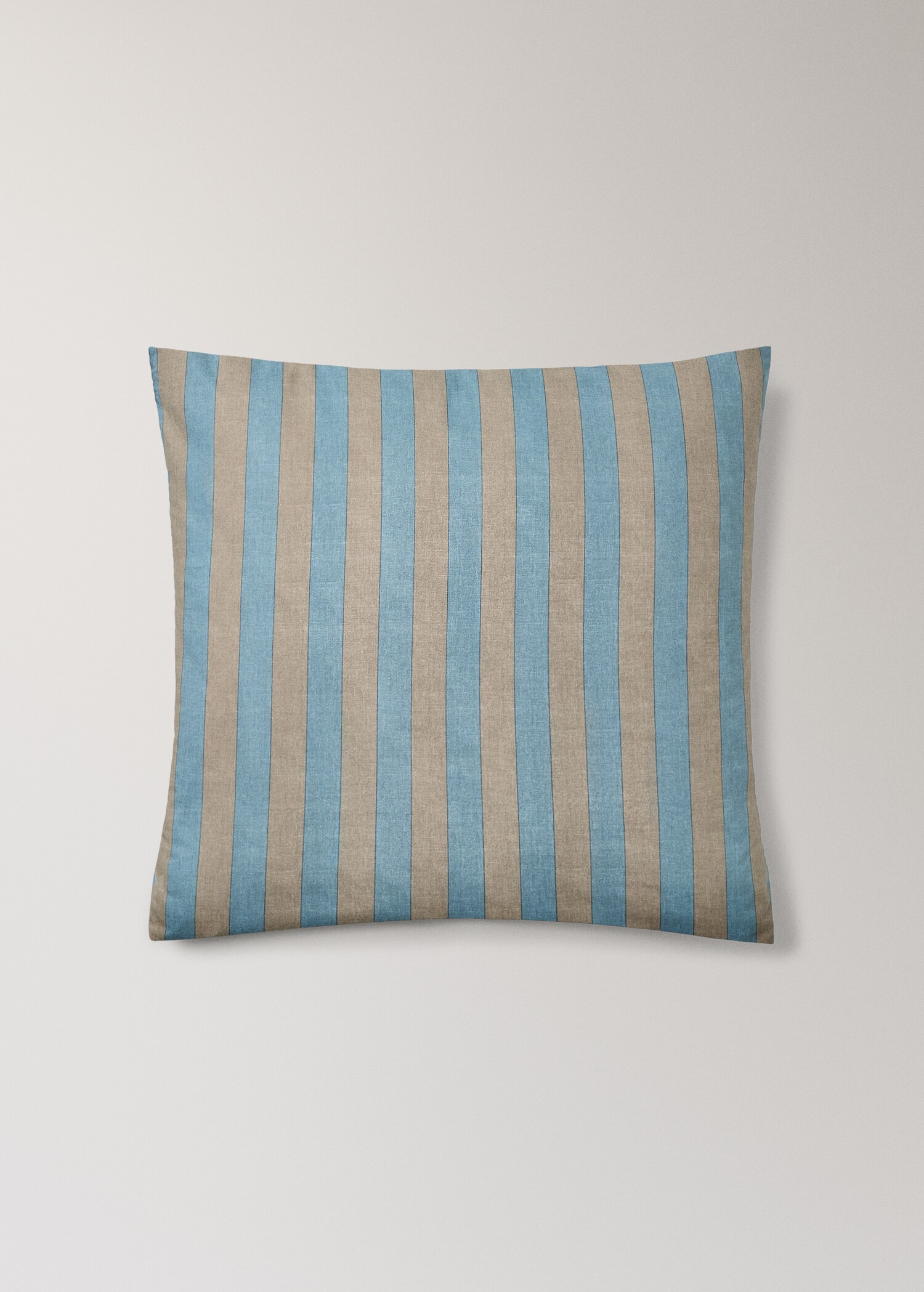 Kodak stripes children pillow case 60x60 cm - Artikel utan modell