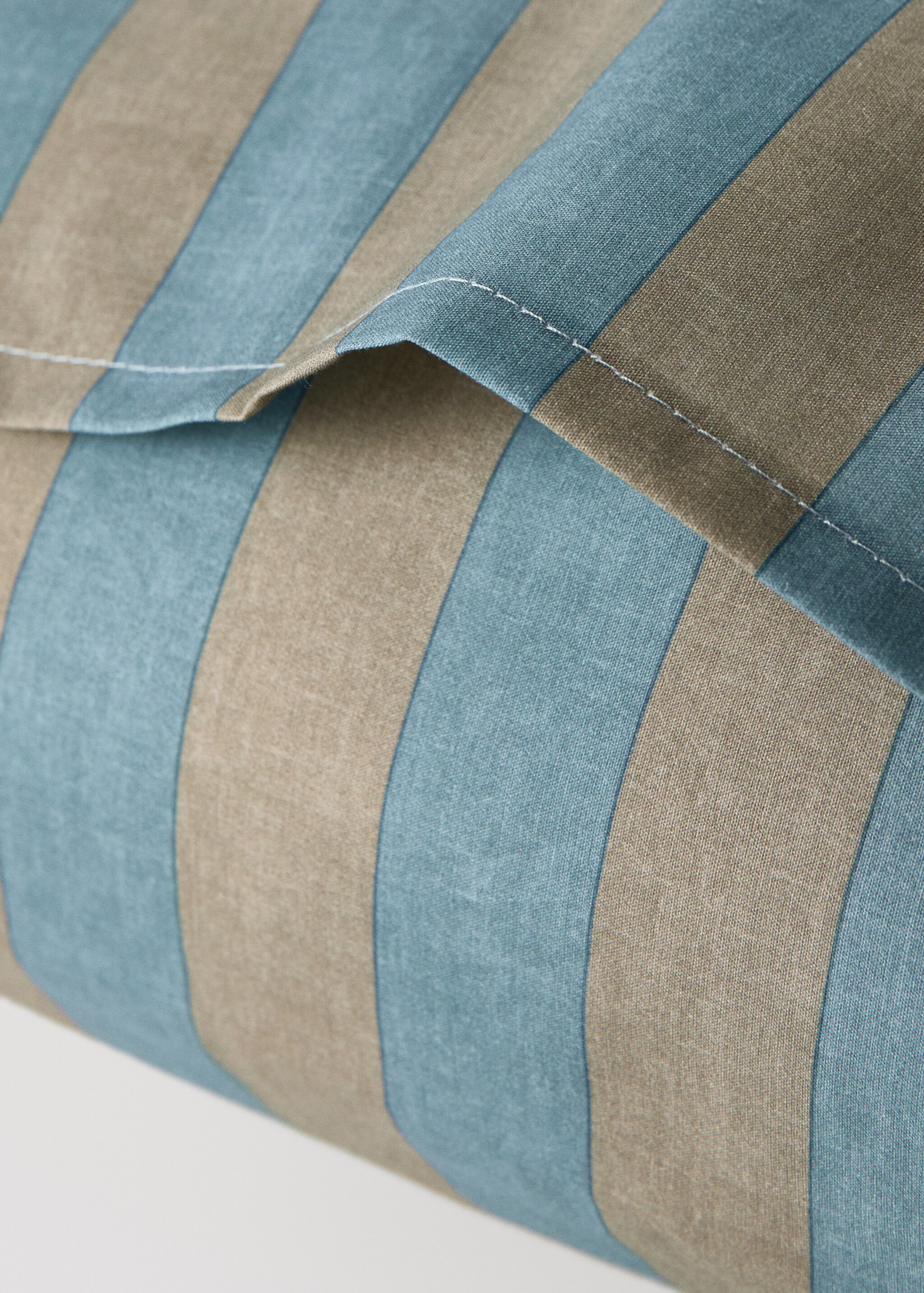 Children's Kodak-striped pillowcase 60x60 cm - Details of the article 1, Blue. Ref: 17011603-00.