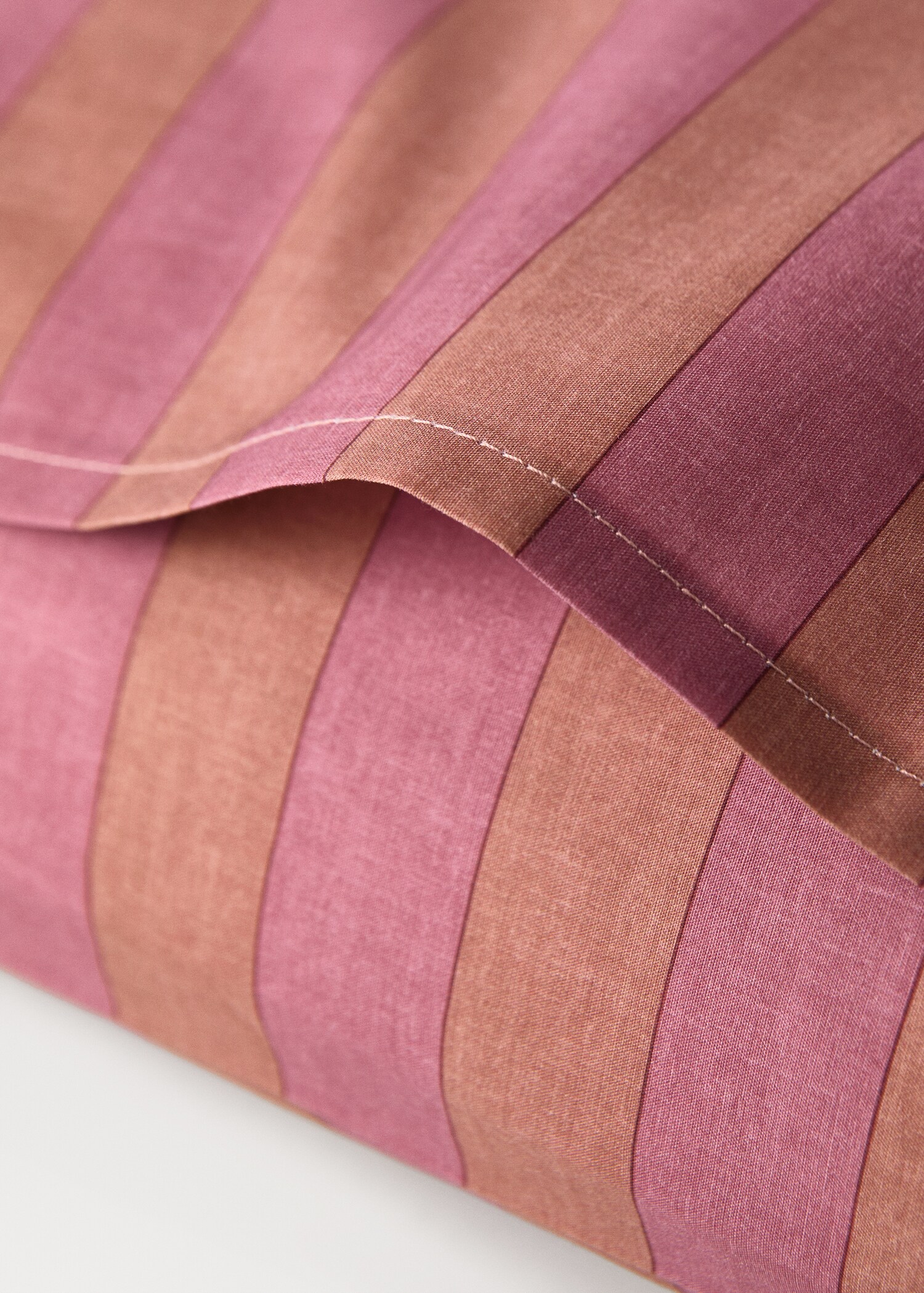 Kodak stripes children pillow case 60x60 cm - Detaljer om artikeln 1