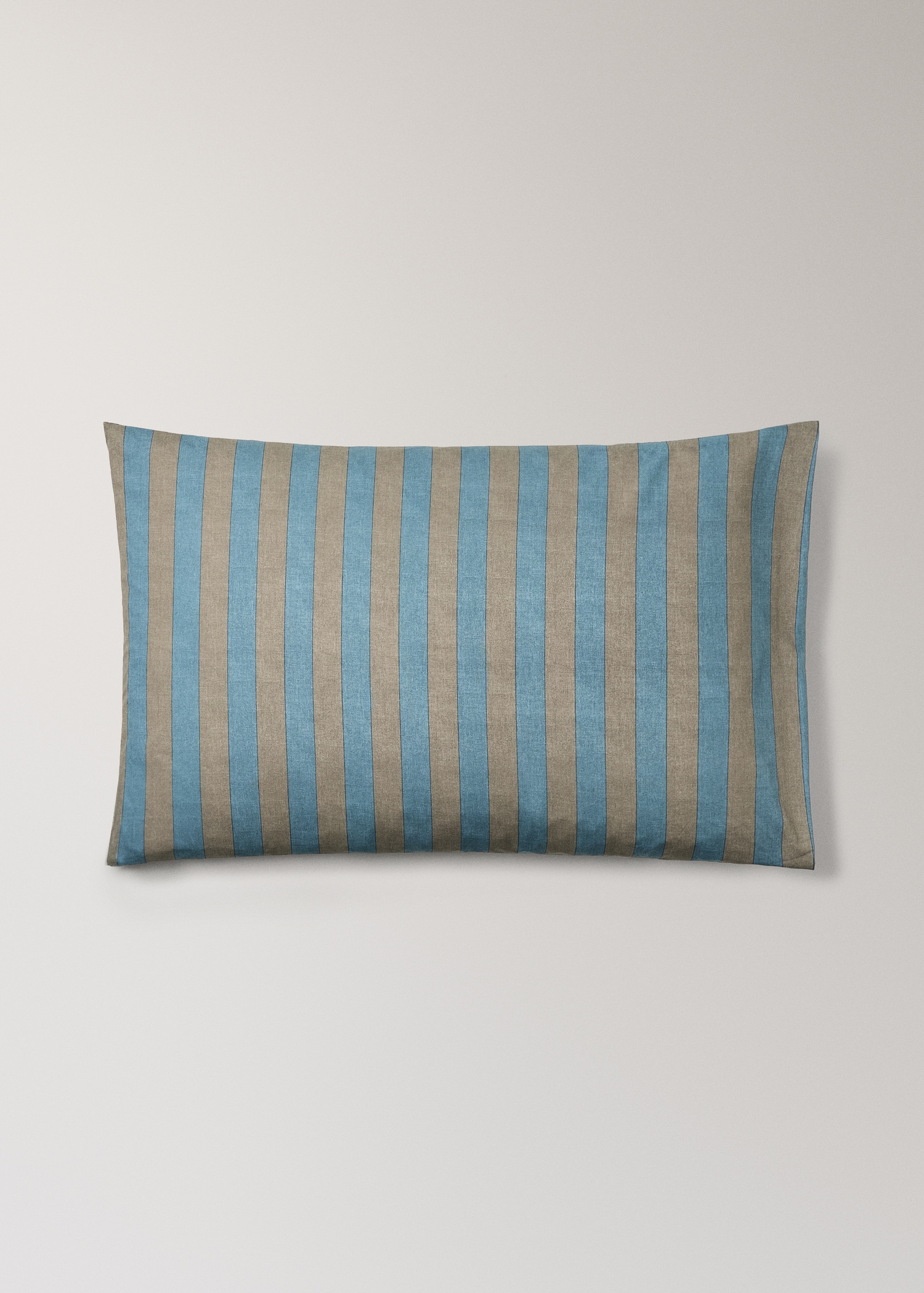 Kodak stripe children pillow case 50x75cm - Προϊόν χωρίς μοντέλο