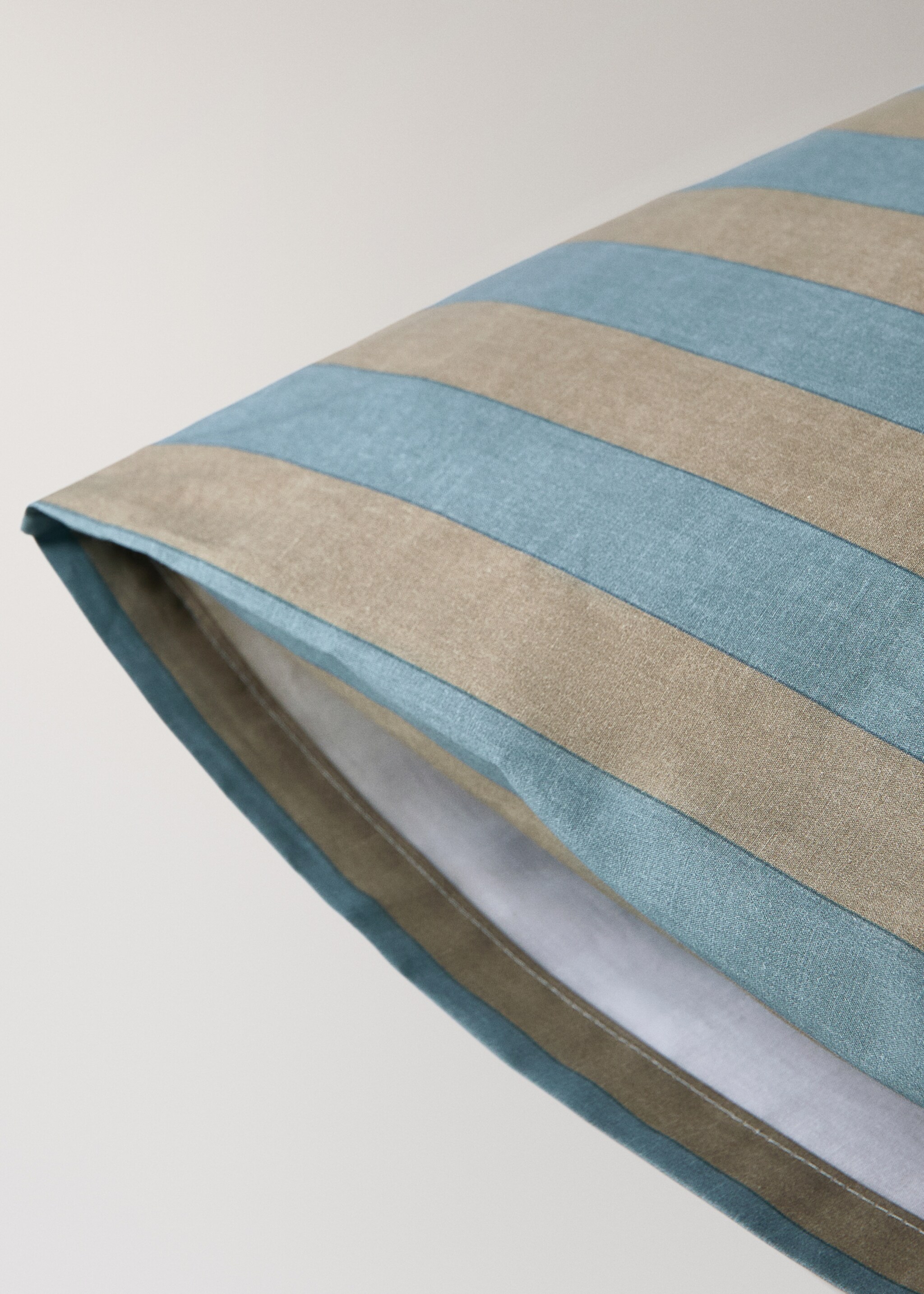 Children's Kodak-striped pillowcase 50x75 cm - Details of the article 1, Blue. Ref: 17011604-00.