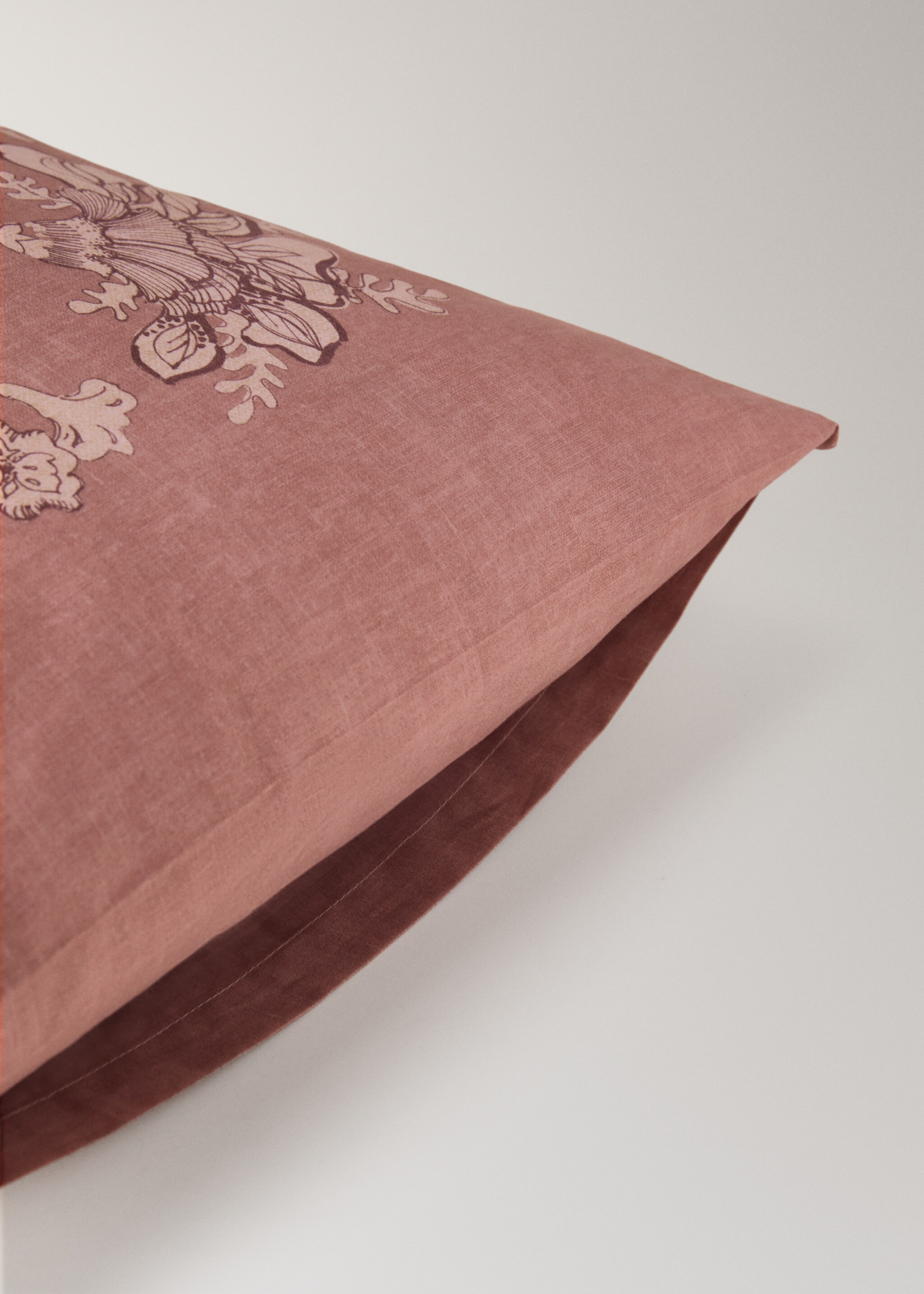 Floral print cotton percale pillowcase 50x75 cm - Детальніше про товар 2, Помірно-коричневий. Ref: 17011609-00.