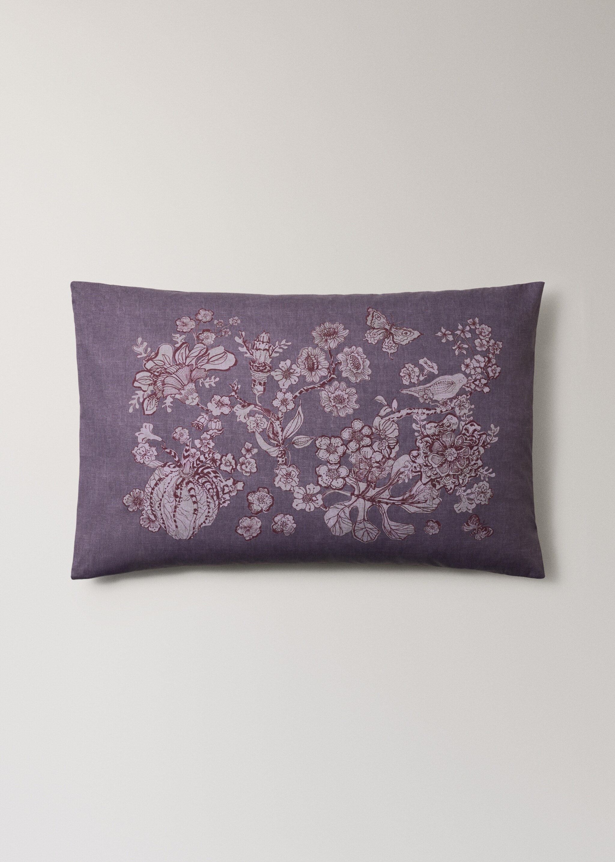 Percale cotton floral-print pillowcase 50x75 cm - Article without model, Plum. Ref: 17011609-00.