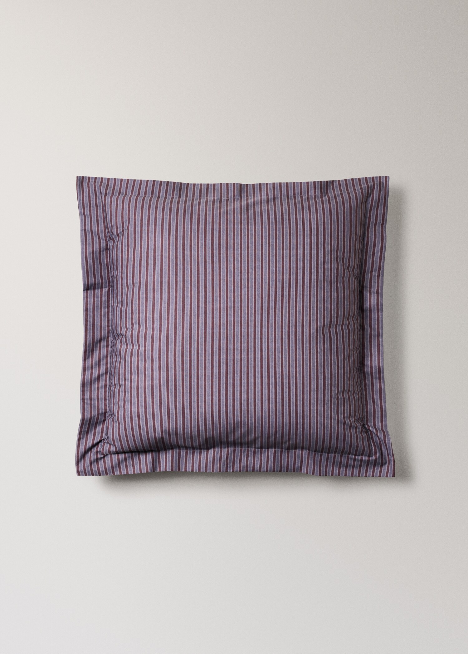 Two percale cotton floral-print pillowcases 60x60 cm - Article without model