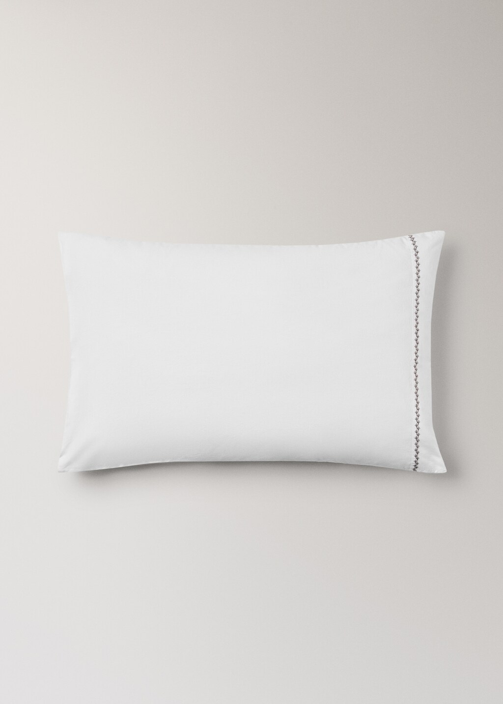 200-thread count percale cotton children's pillowcase 19.68x29.53