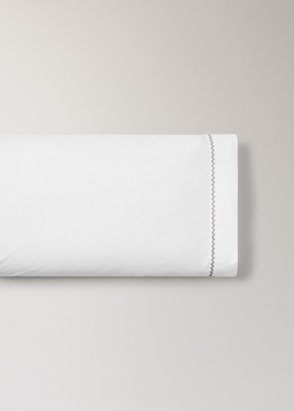 200-thread count percale cotton children's pillowcase 45x110cm