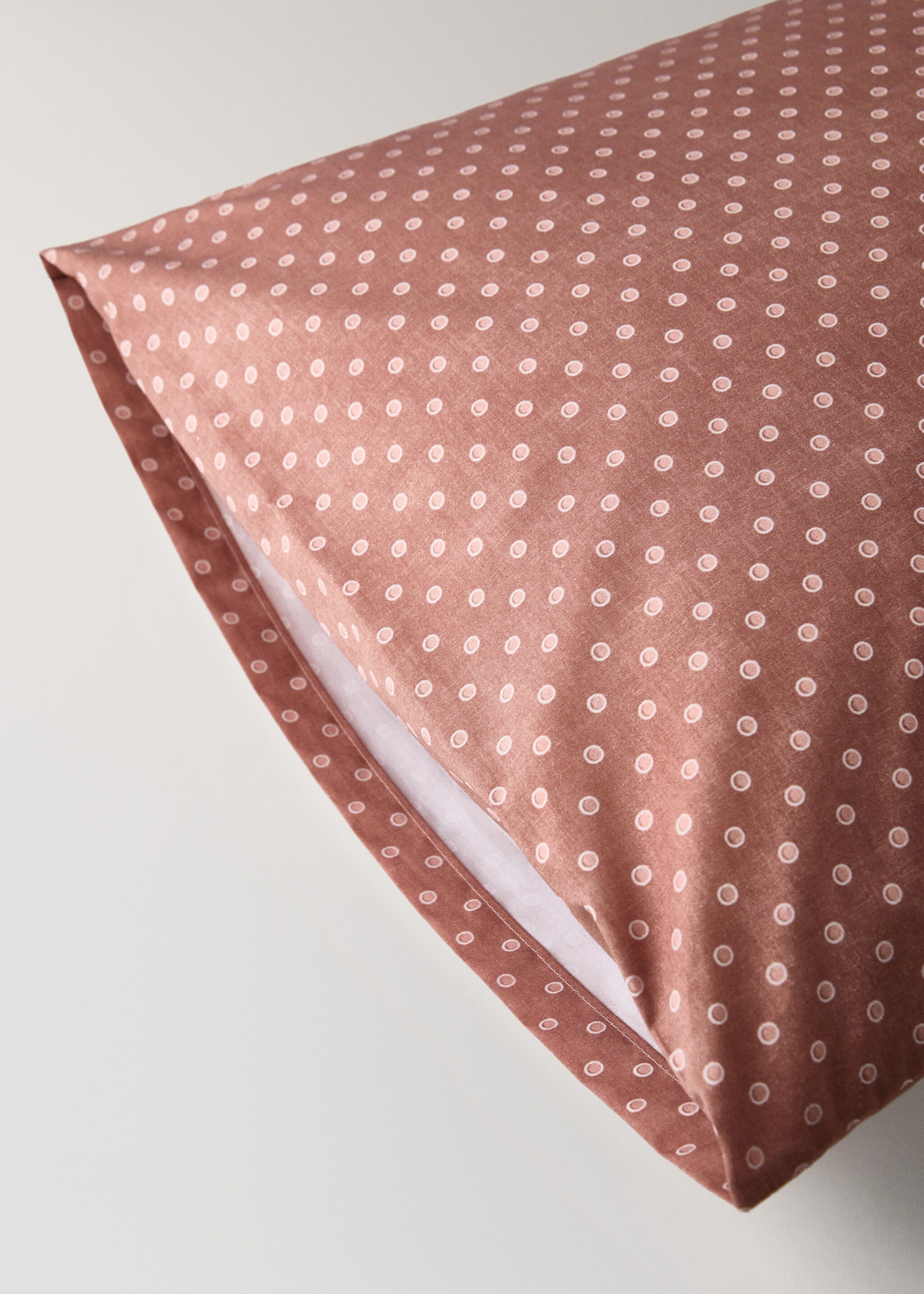 Children's cotton polka-dot pillowcase 50x75 cm - Details of the article 1, Pink. Ref: 17011617-00.