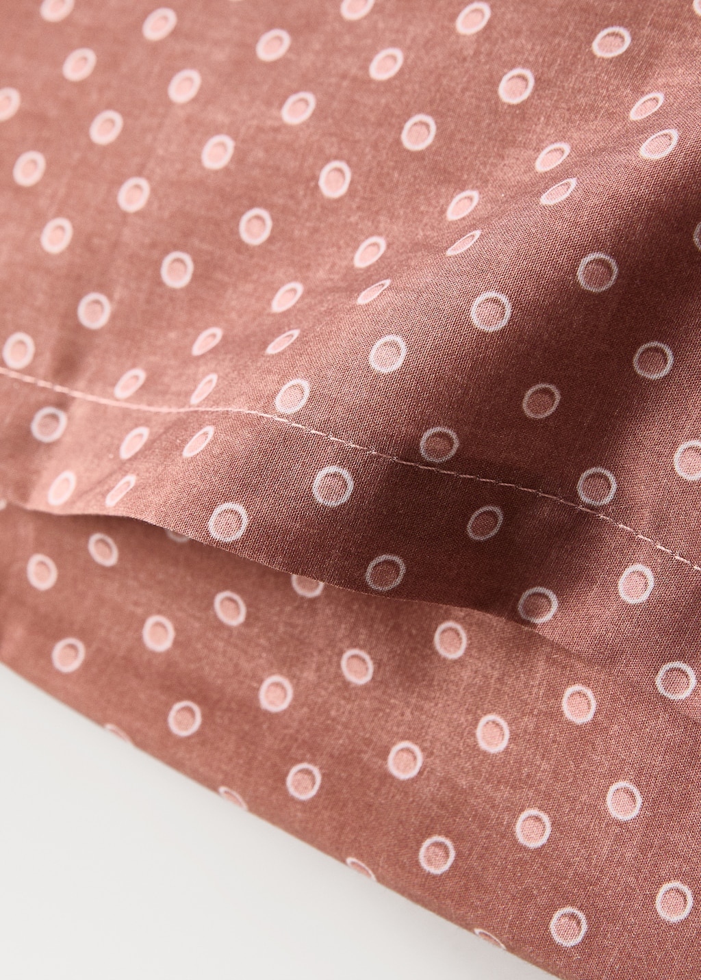 Children's cotton polka-dot pillowcase 50x75 cm