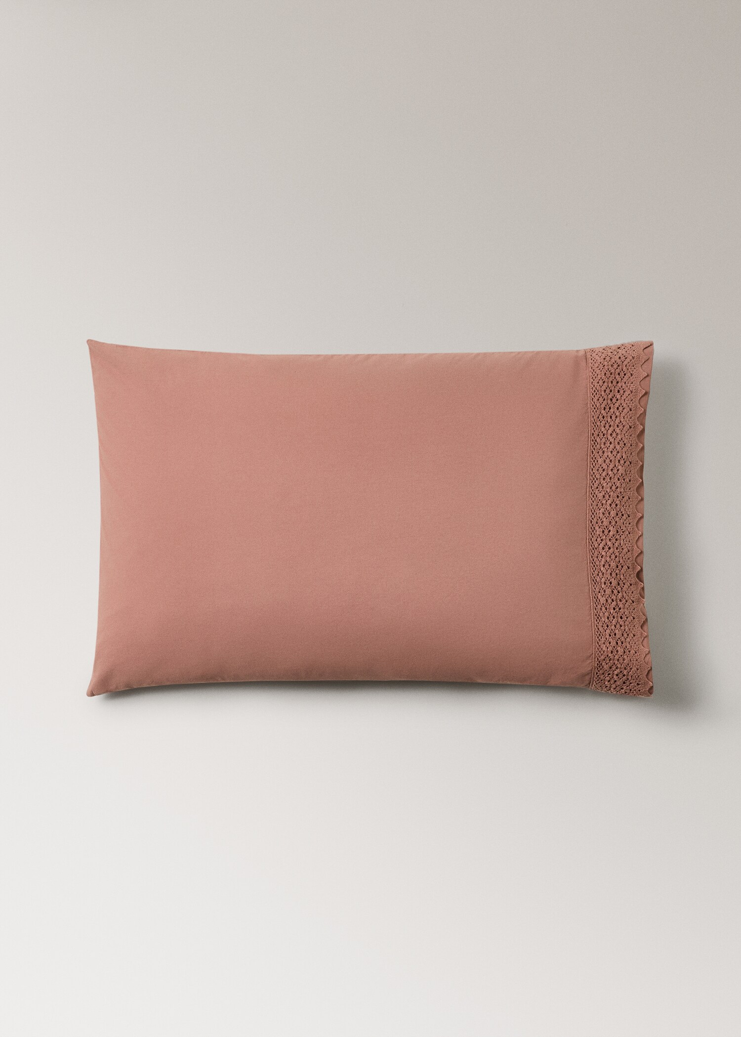 Two lace washed cotton pillow cases 50x75cm - Товар без моделі