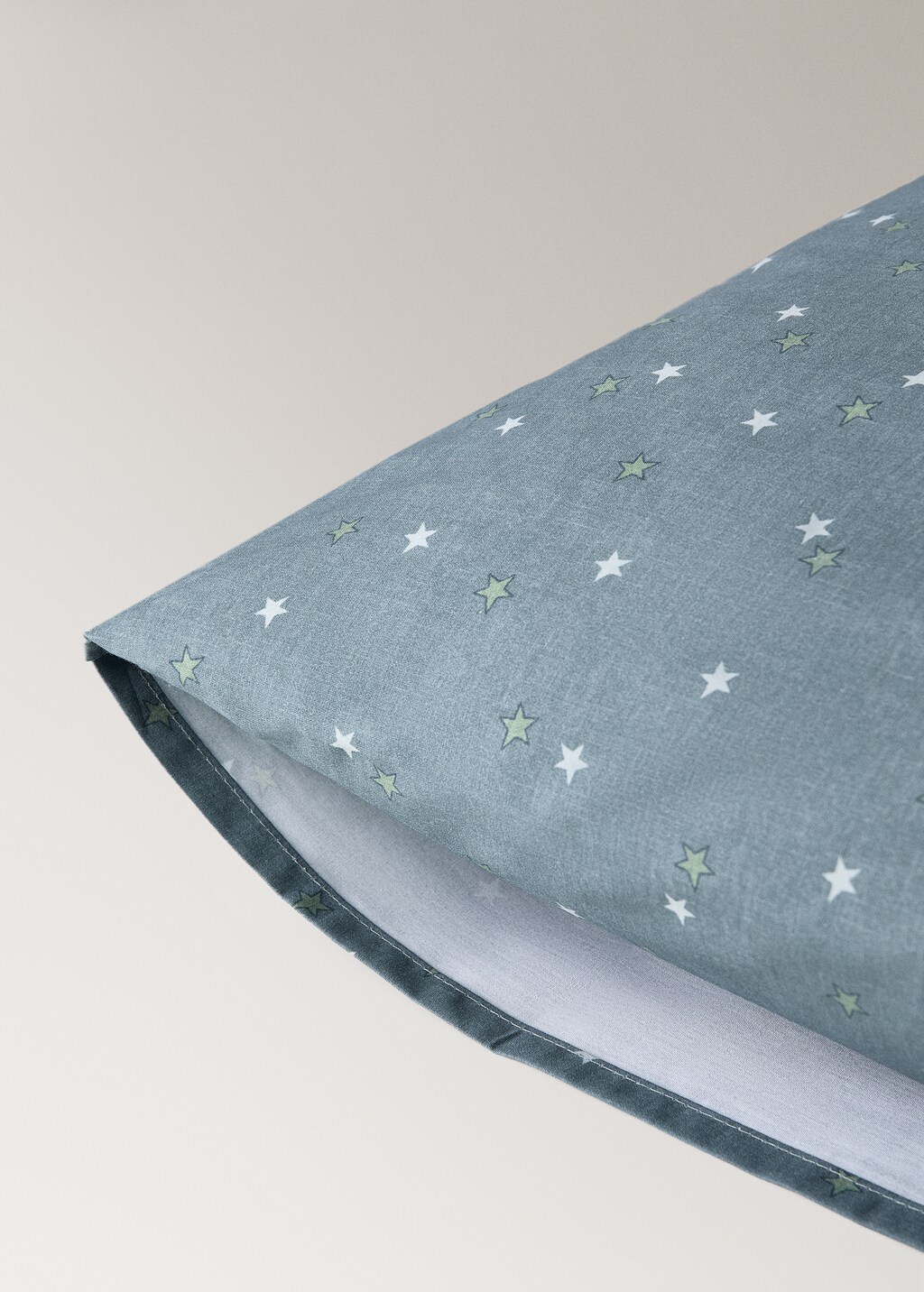 Children's percale cotton pillowcase with star print 30x50 cm