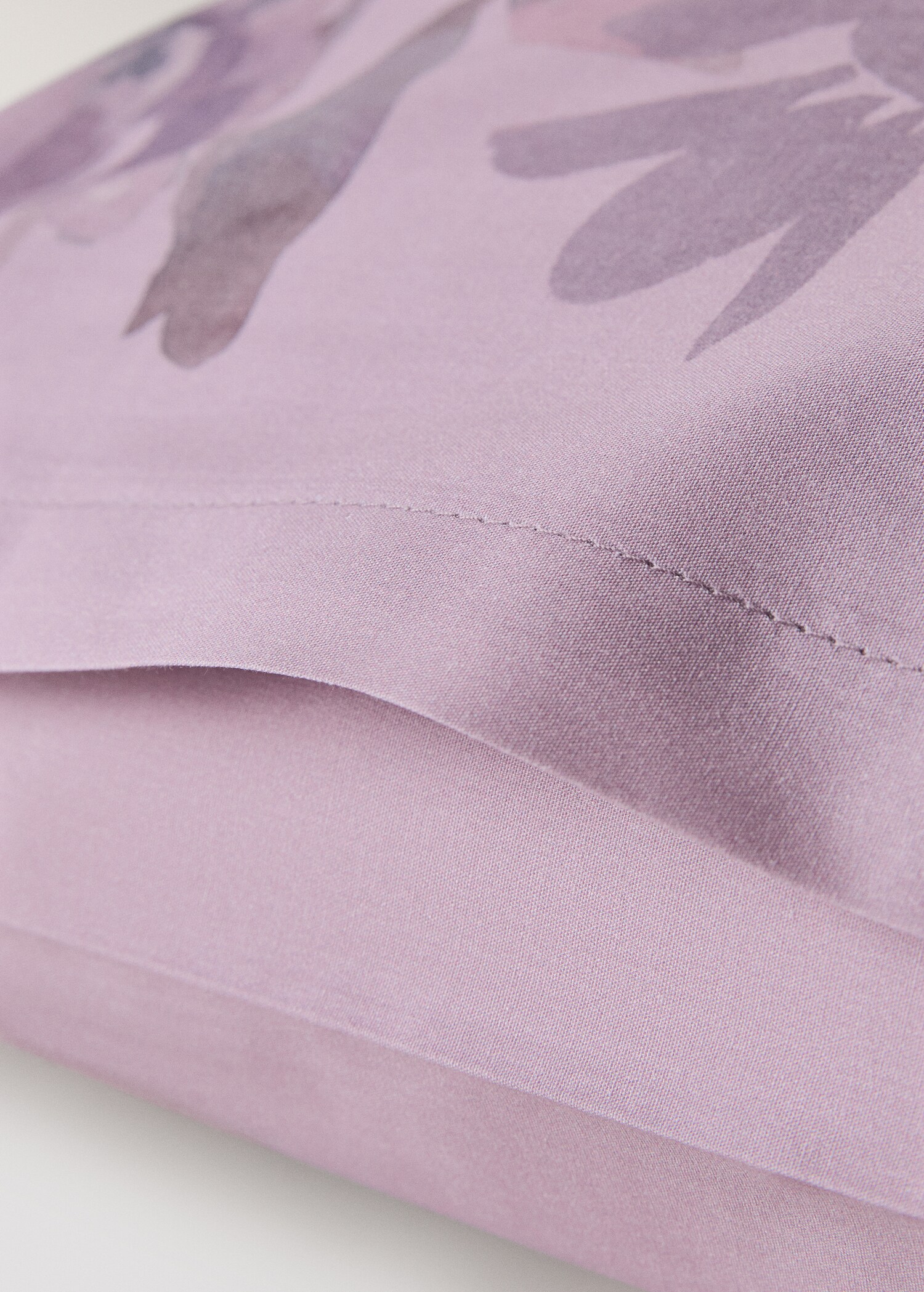 Watercolour floral print percale cotton pillowcase 50x75 cm - Details of the article 3