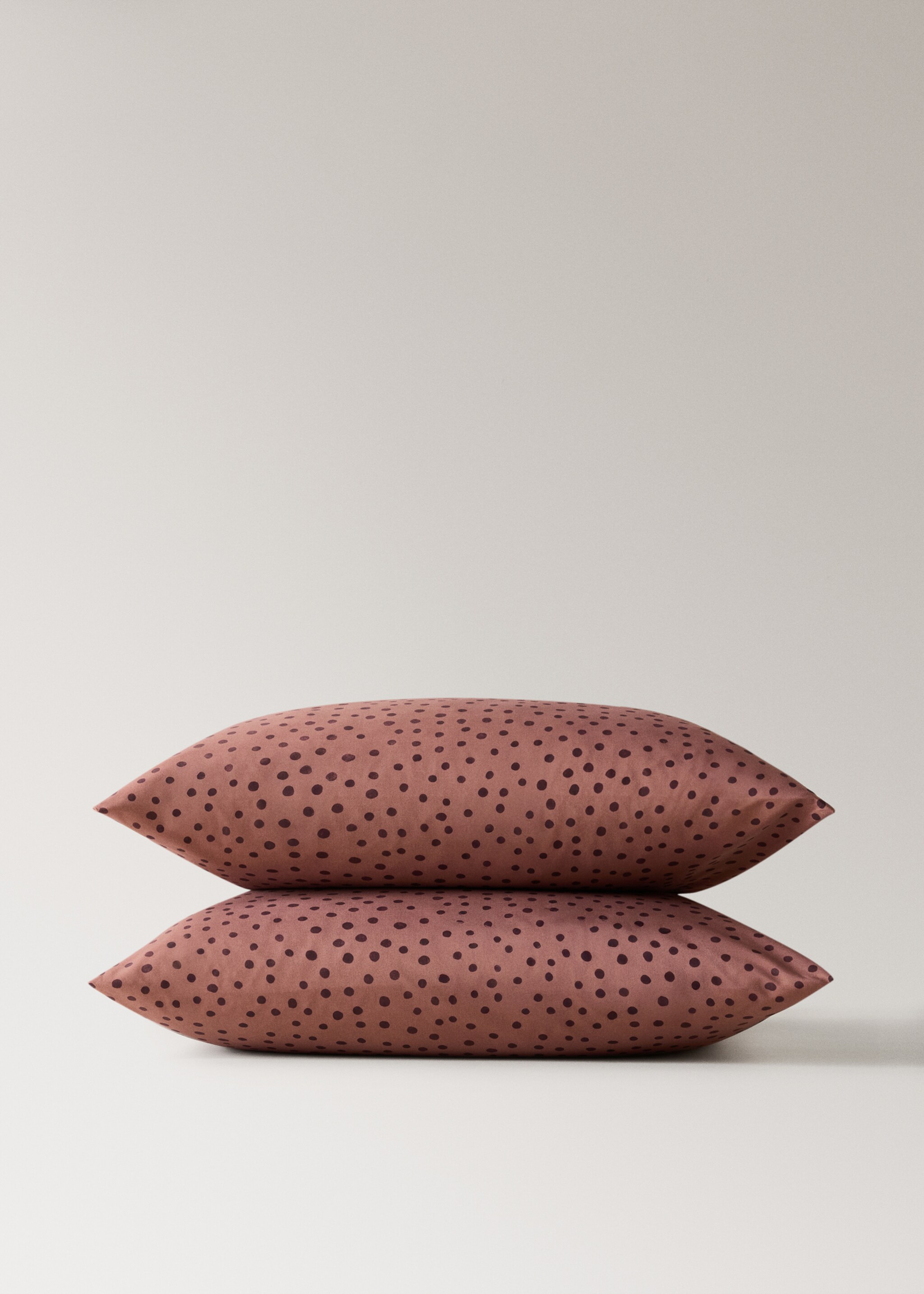 200 thread count cotton percale pillowcase with polka dot print 60x60 cm - Details of the article 1, Burnt Orange. Ref: 17011632-00.