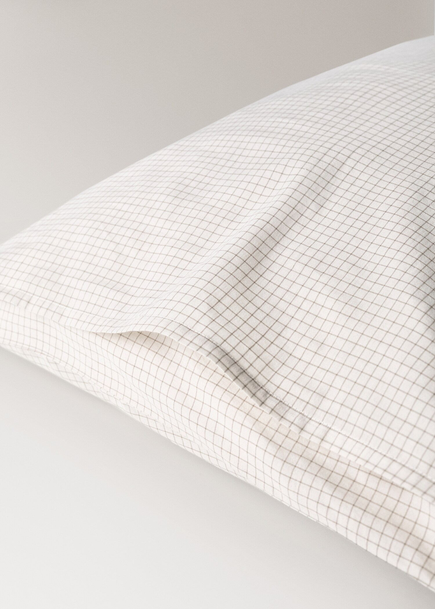 Örngott i bomull för barnkudde, med minirutmönster, 45 x 110 cm - Detaljer om artikeln 2