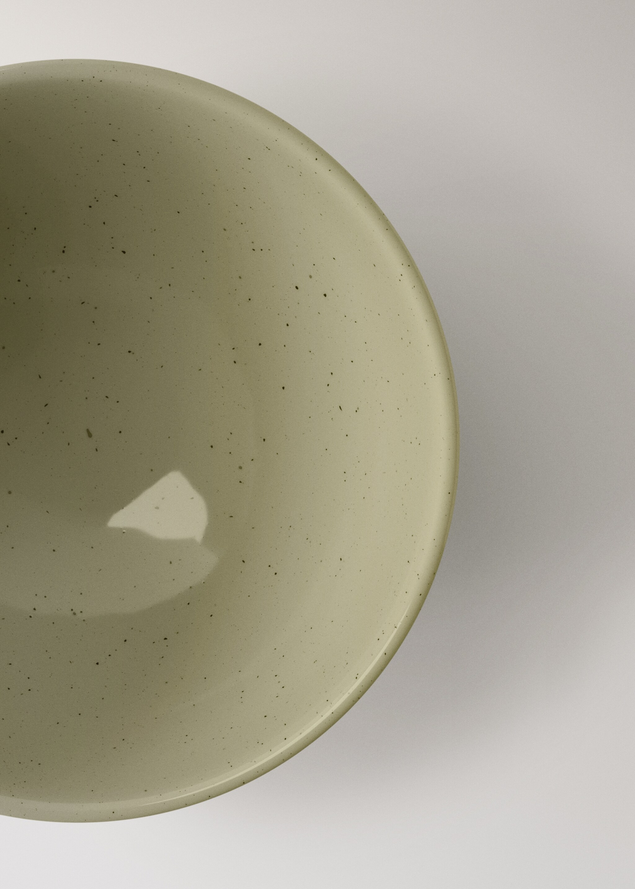 Stoneware serving dish with spots - Details of the article 2, Green. Ref: 17012042-00.