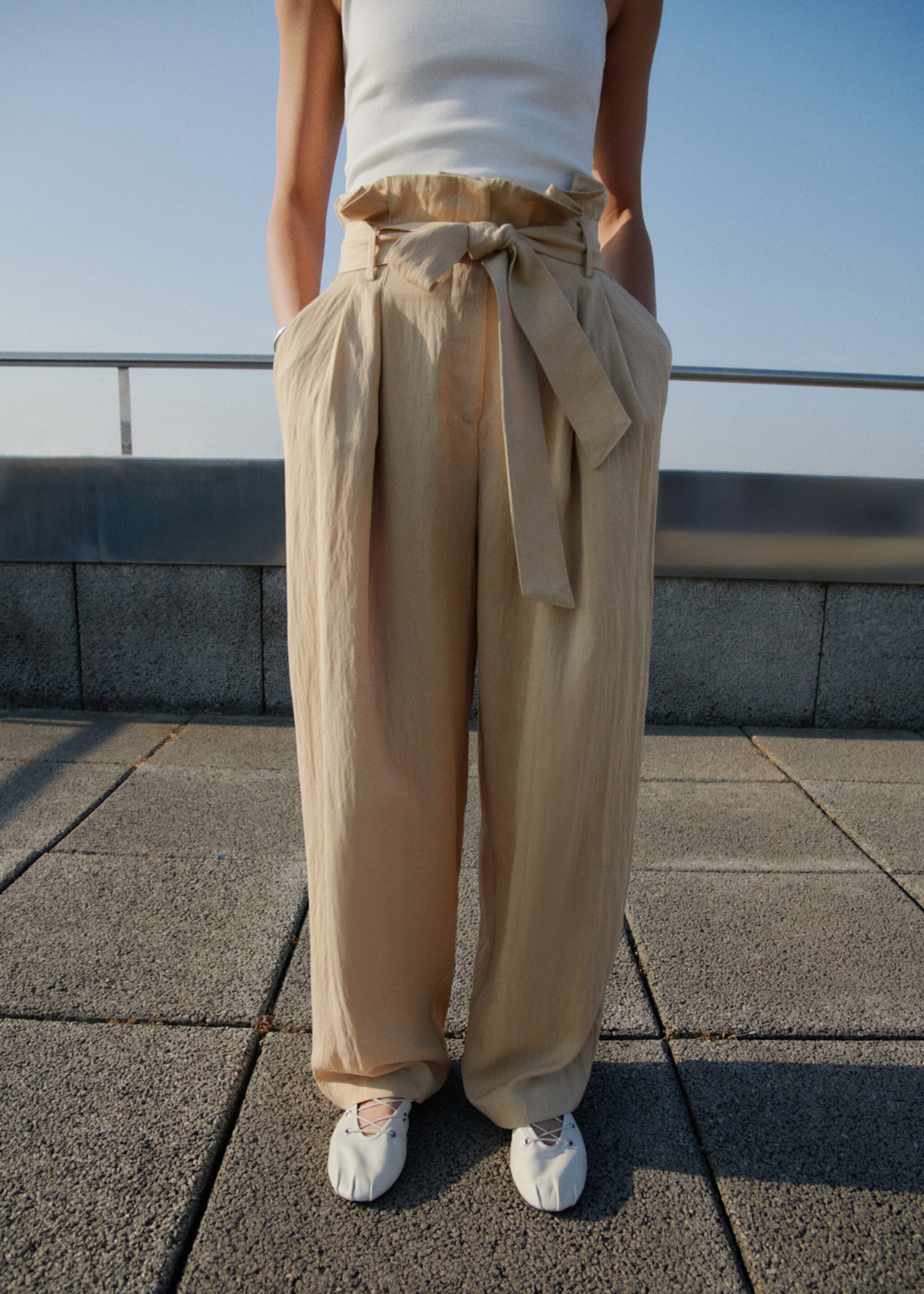 Pantalon Lyocell paperbag - Plan moyen