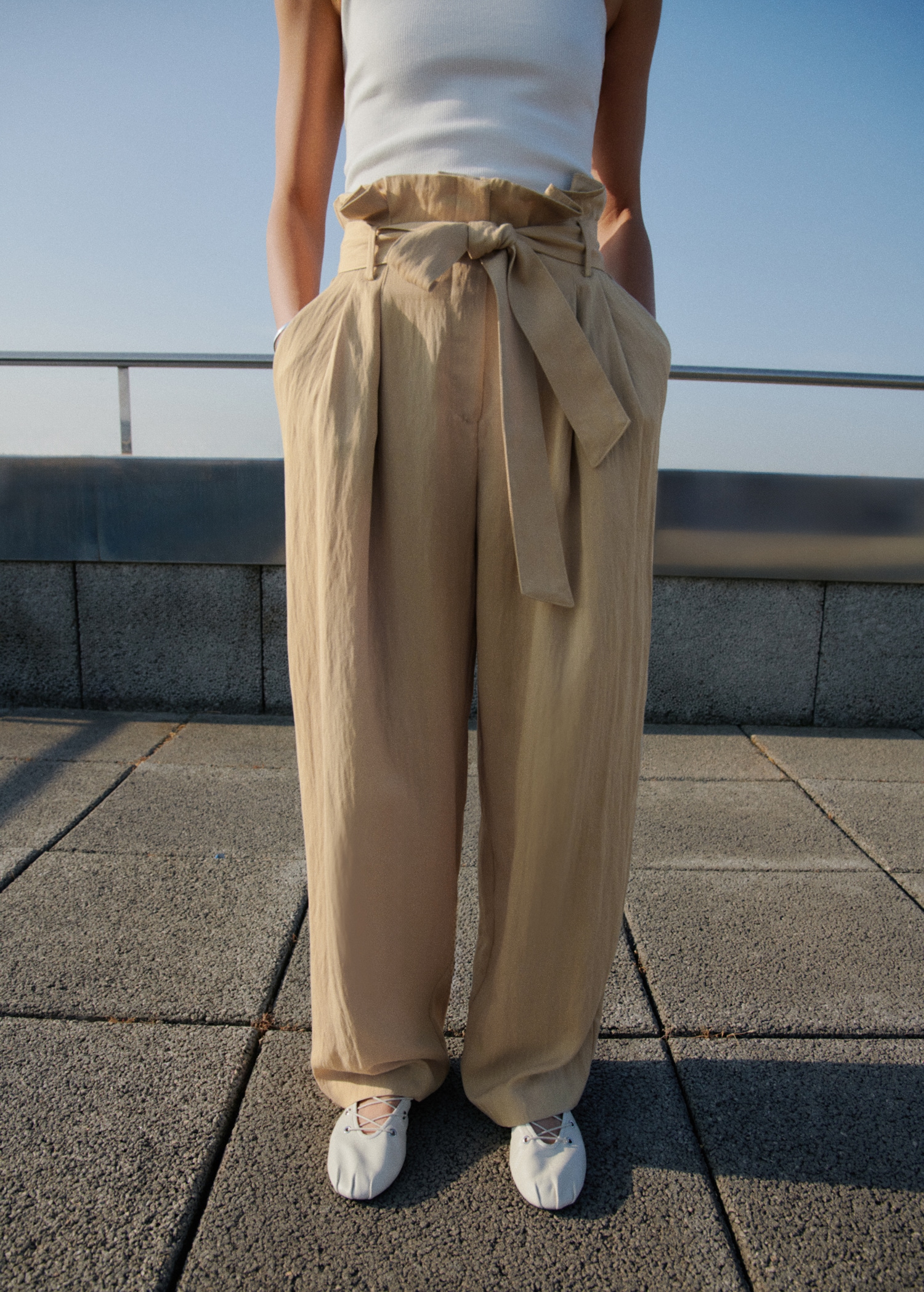 Lyocell paperbag trousers