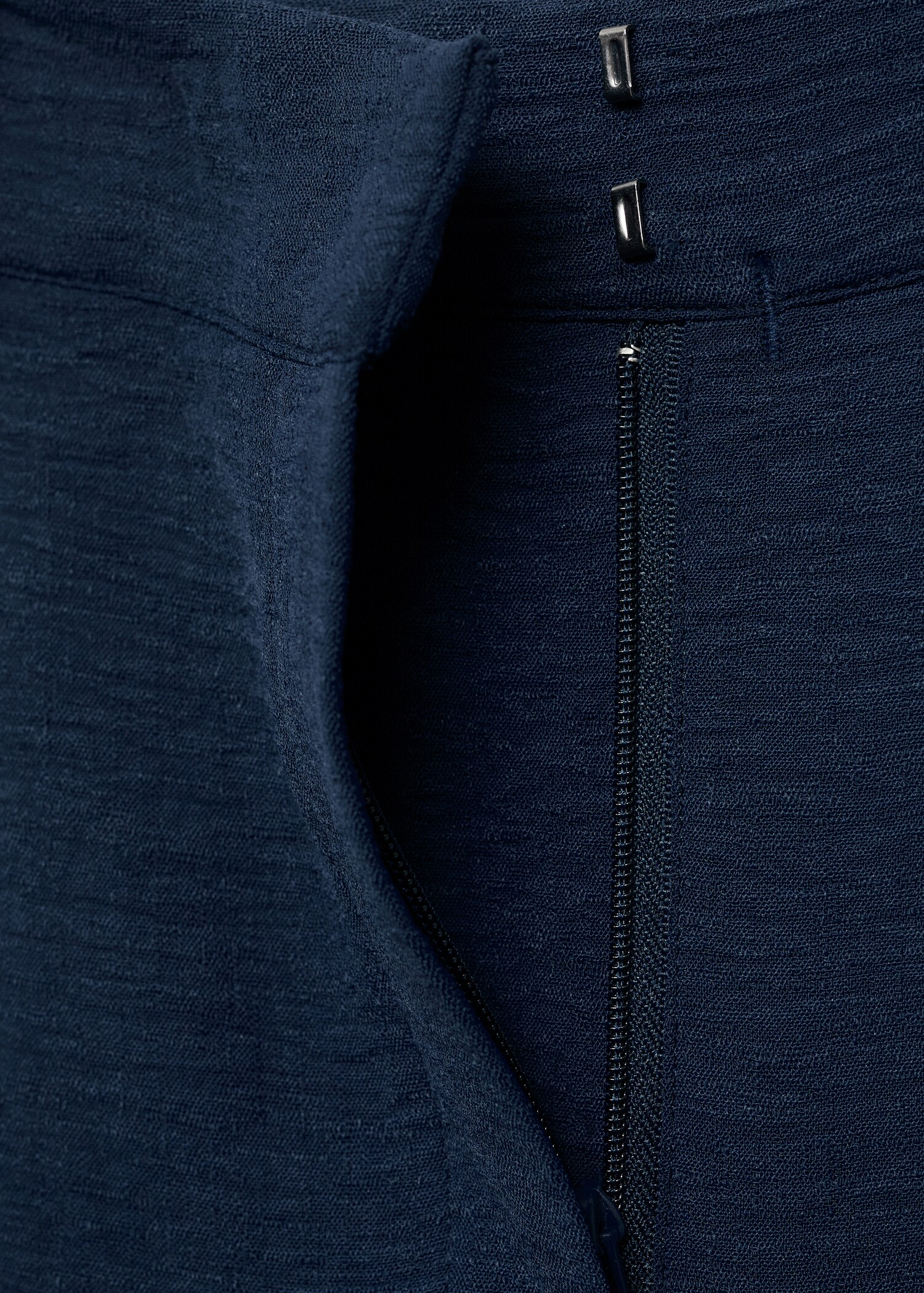 Gerade Bundfaltenhose - Detail des Artikels 0