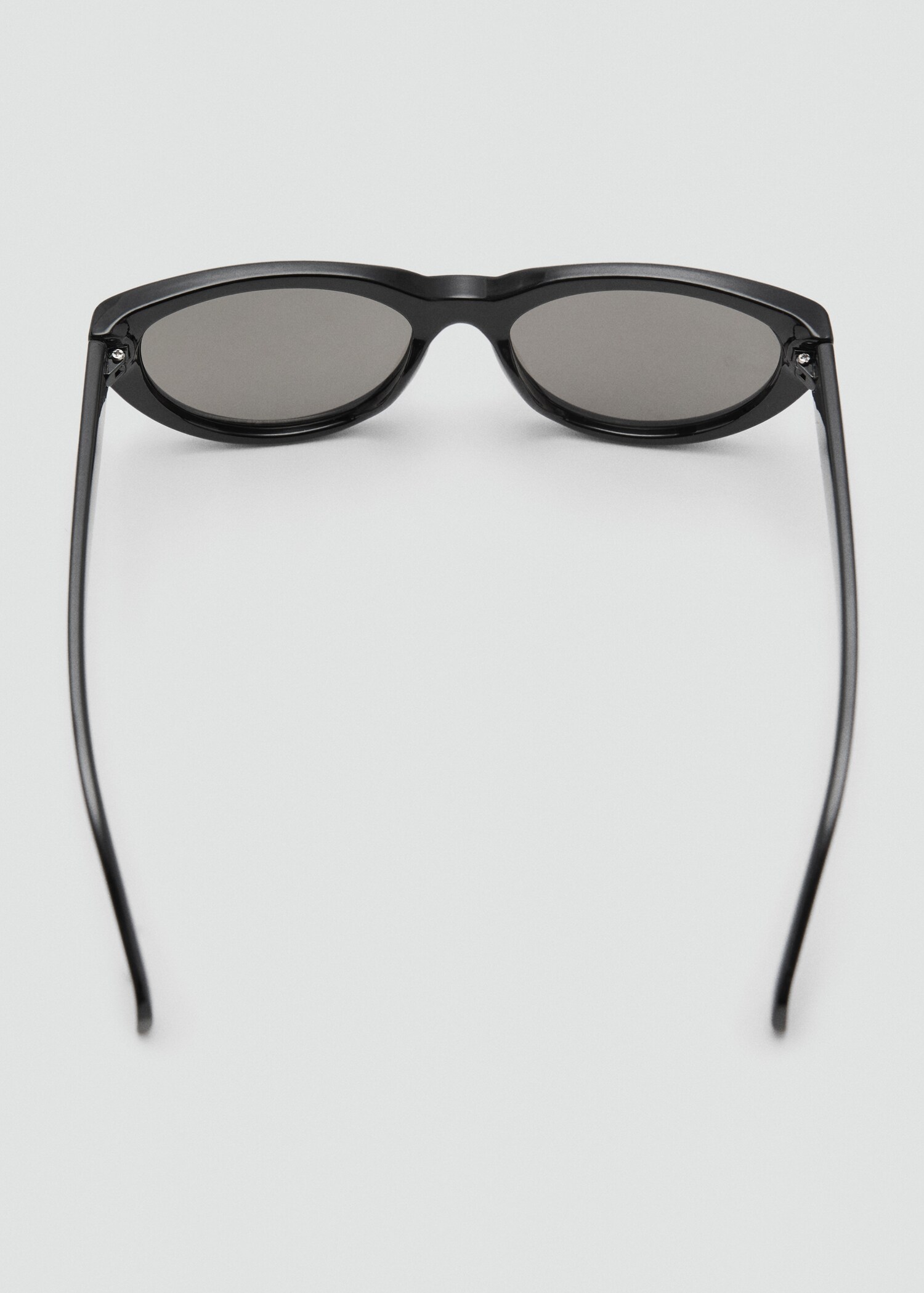 Cat-eye sunglasses - Details of the article 1