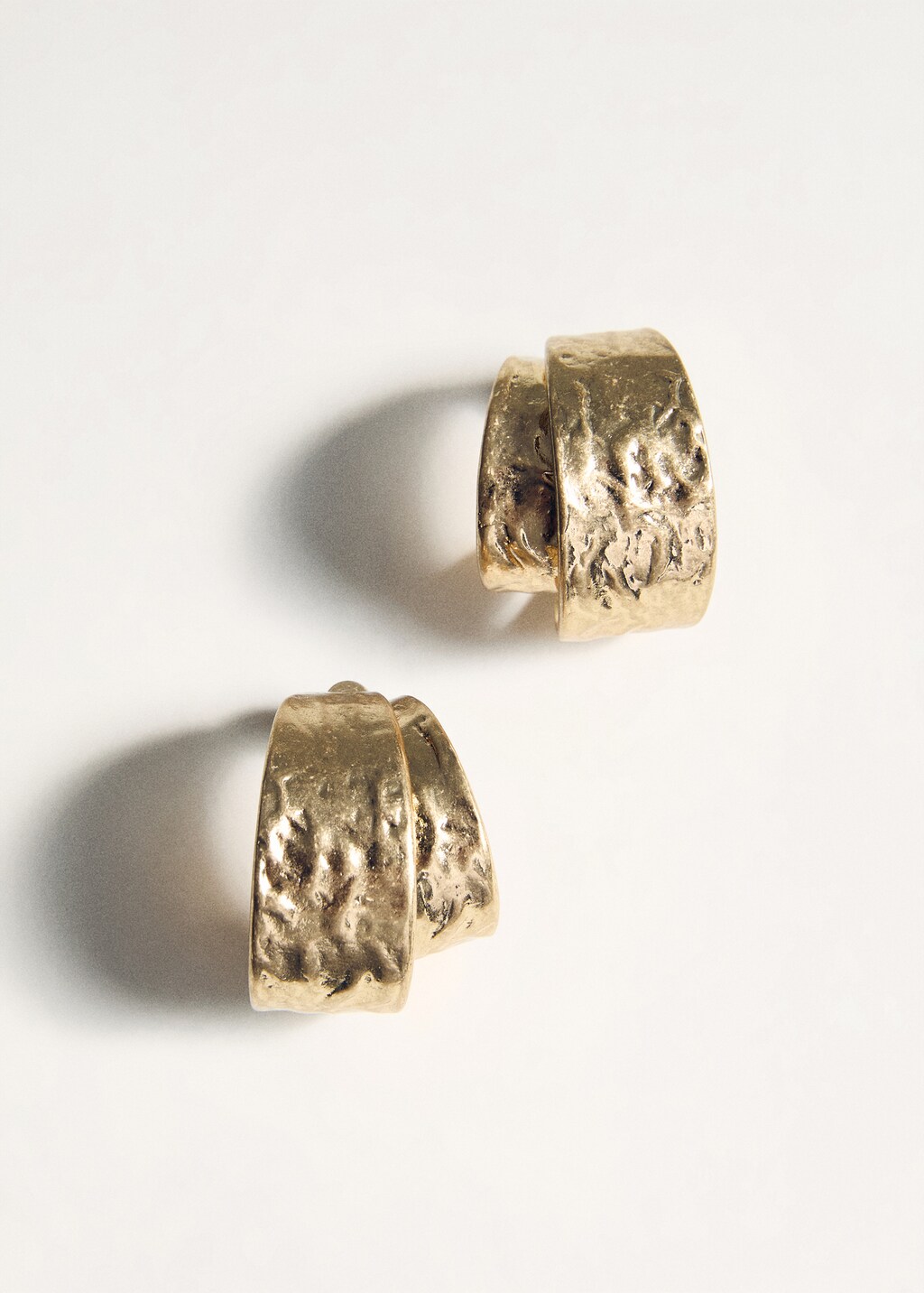 Textured double hoop earrings