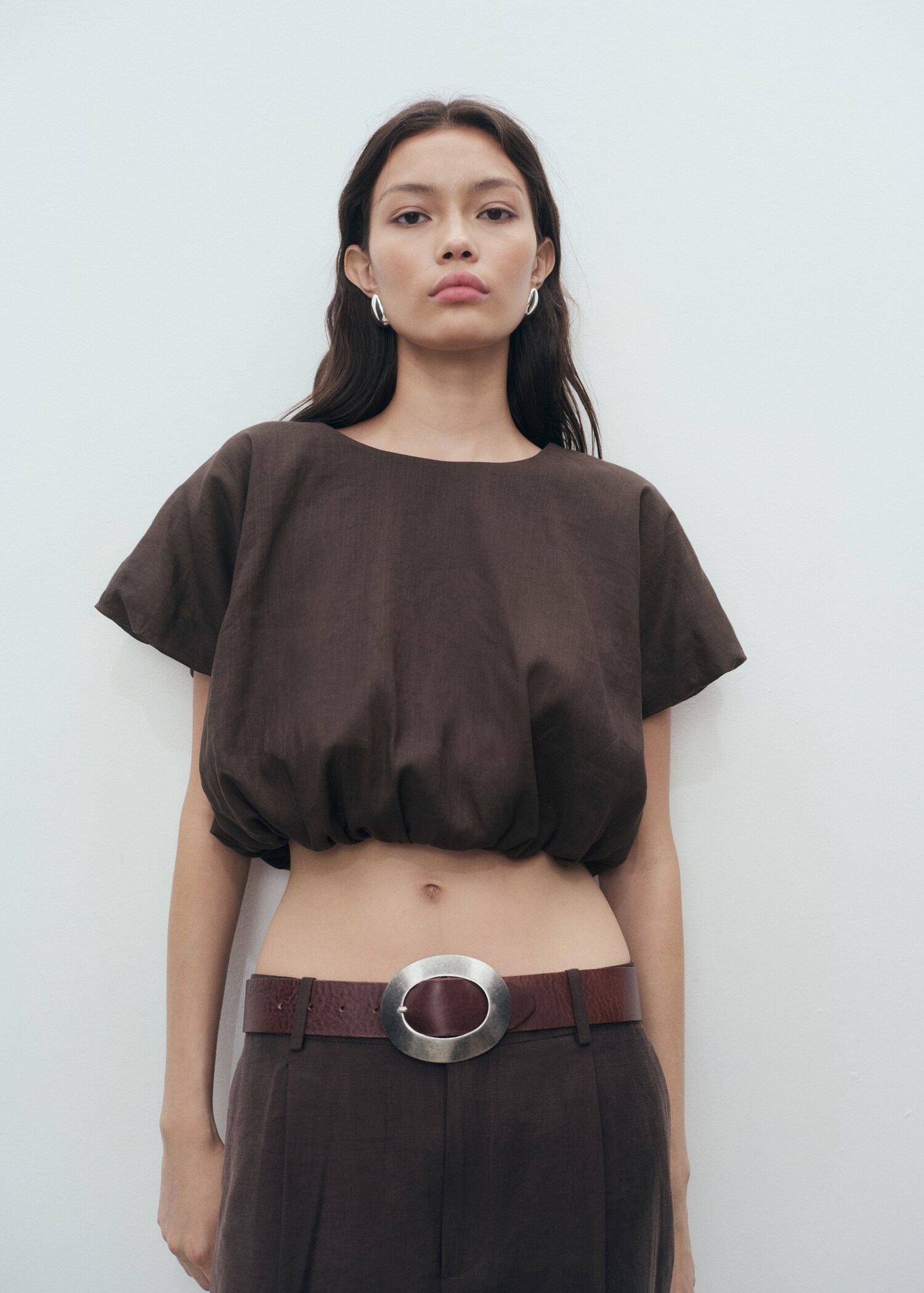 Blouse en ramie crop globe - Plan moyen