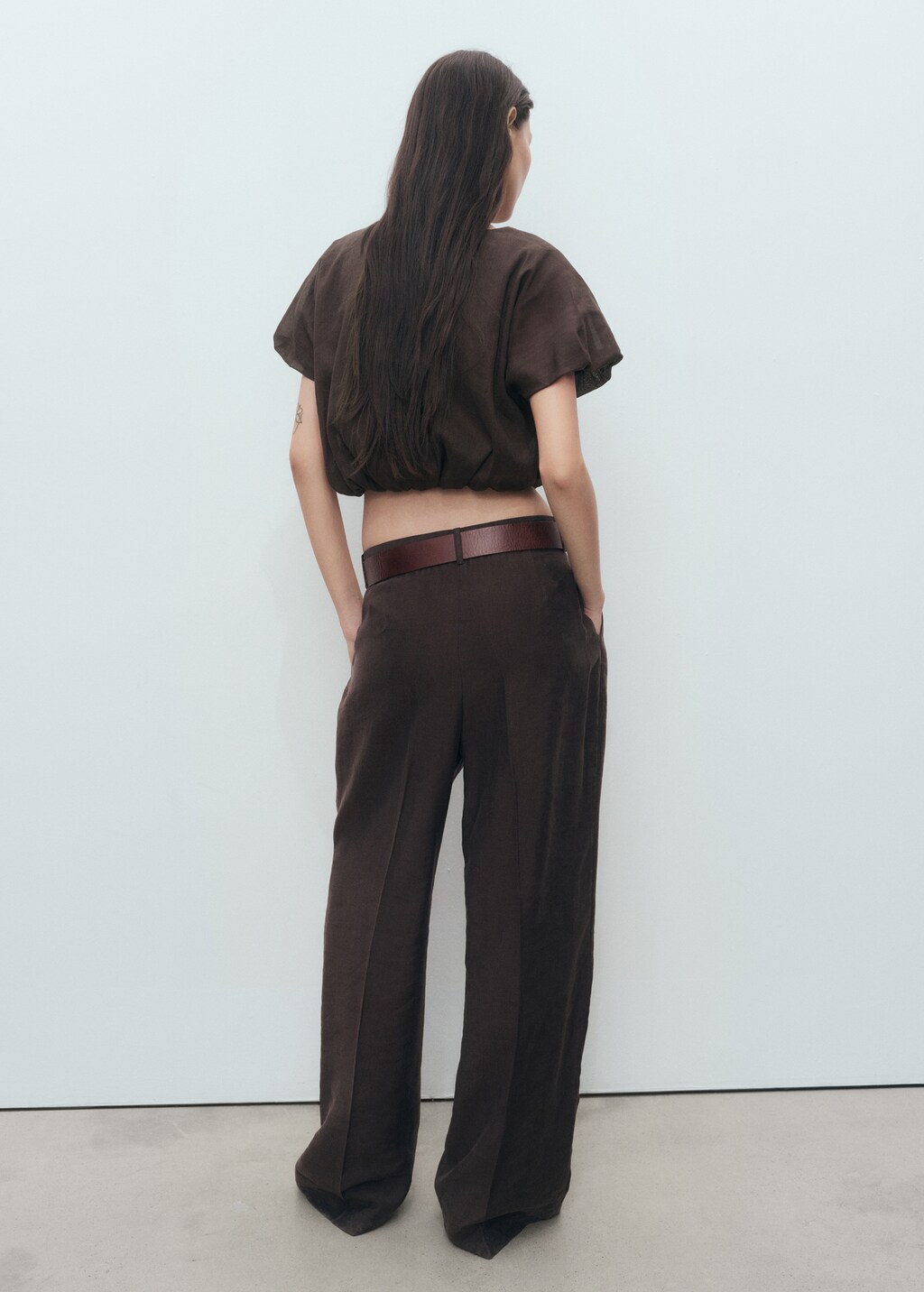 Ramie cropped balloon blouse - image 5