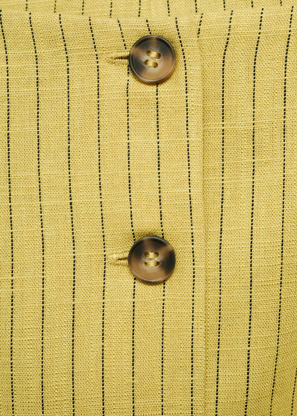 Buttons striped top