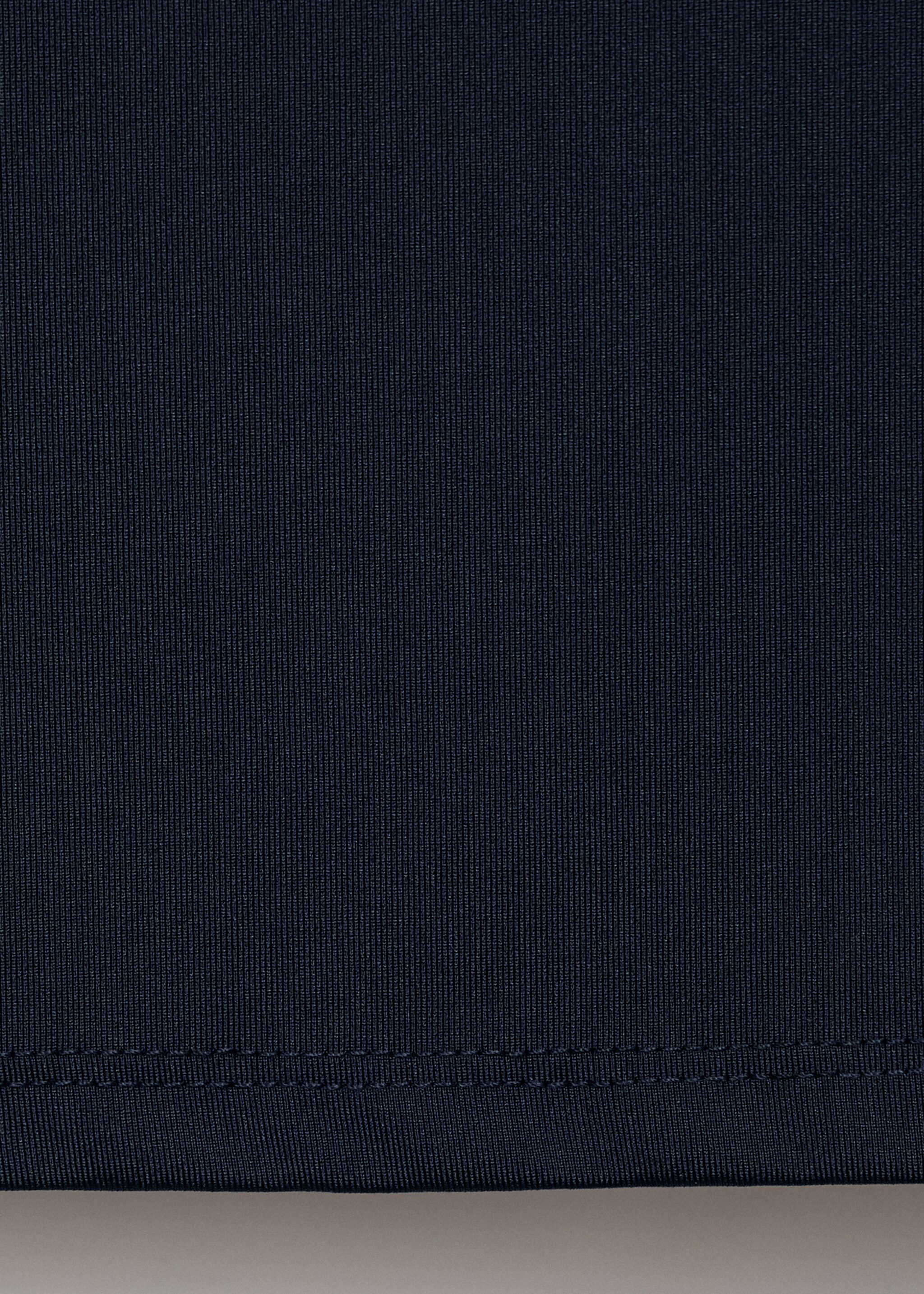Plain strapless top - Details of the article 0, Navy. Ref: 17012908-00.
