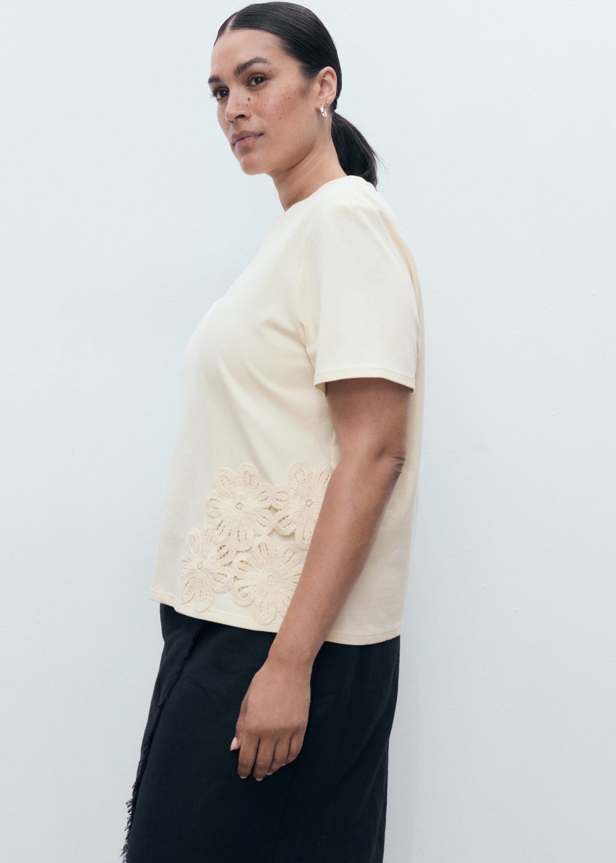 T-shirt coton broderie à fleur - Détail de l'article 5