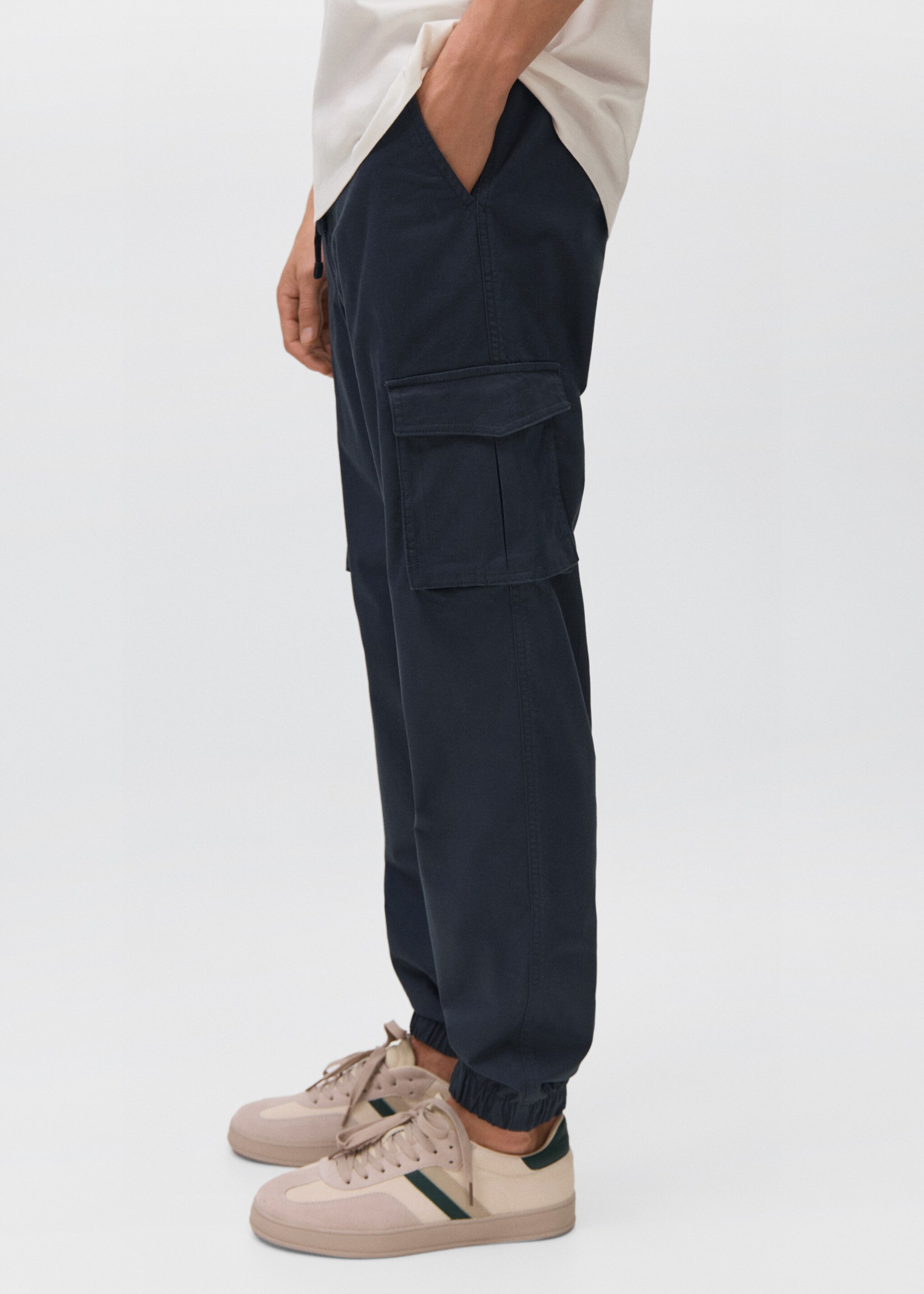Cargo joggers with drawstring - Medium plane
