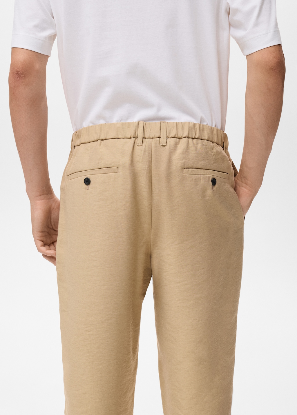 Straight-fit pleated pants