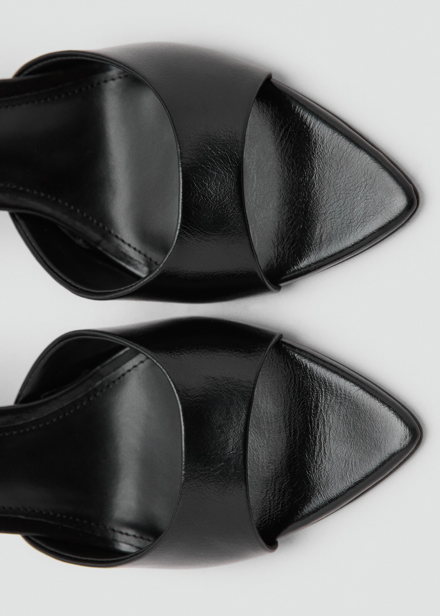 Pointed heel sandals - Details of the article 2