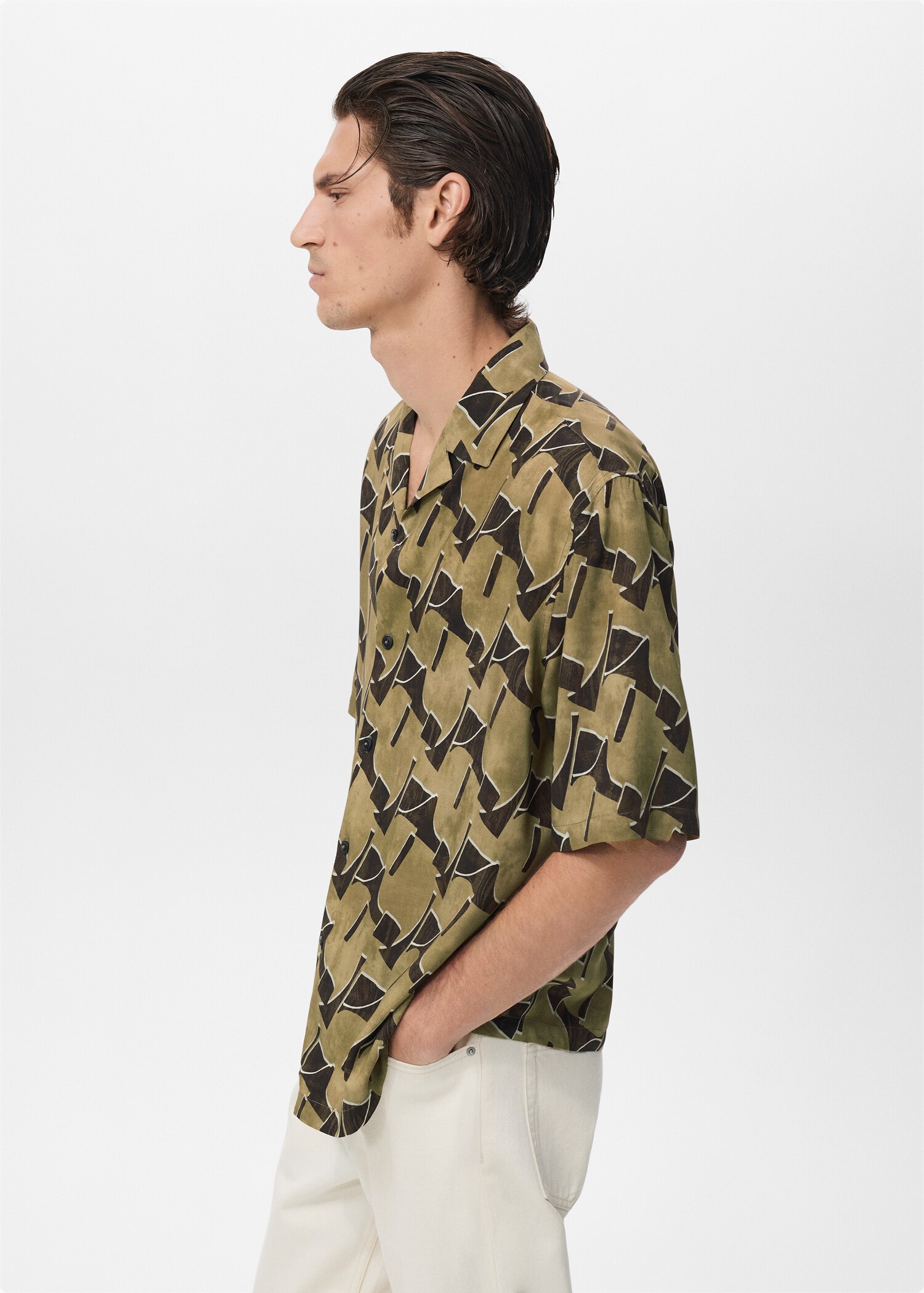 Flowy printed shirt - Details of the article 2