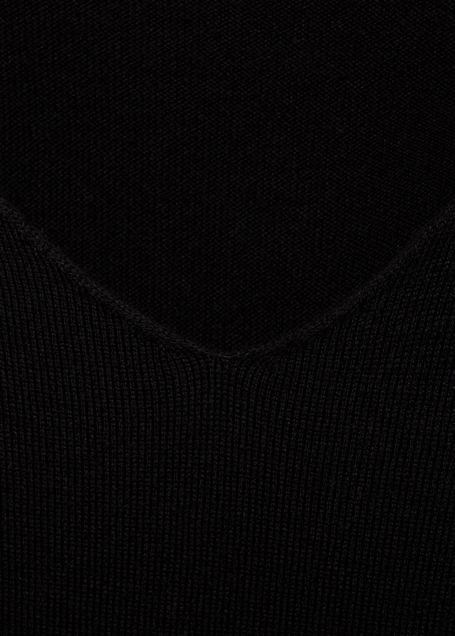 Pull en maille col en V uni - Détail de l'article 8