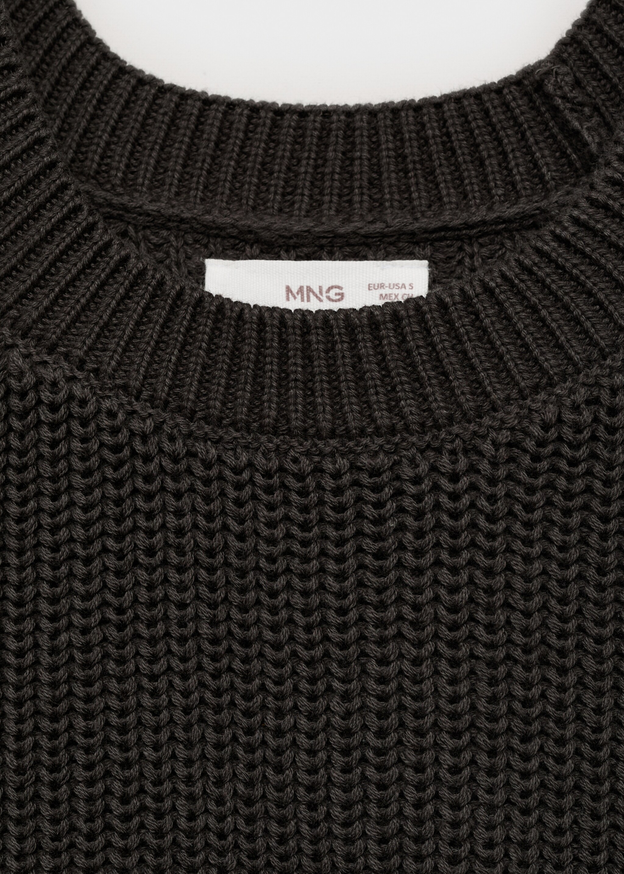 Pull manches à découpe - Détail de l'article 0