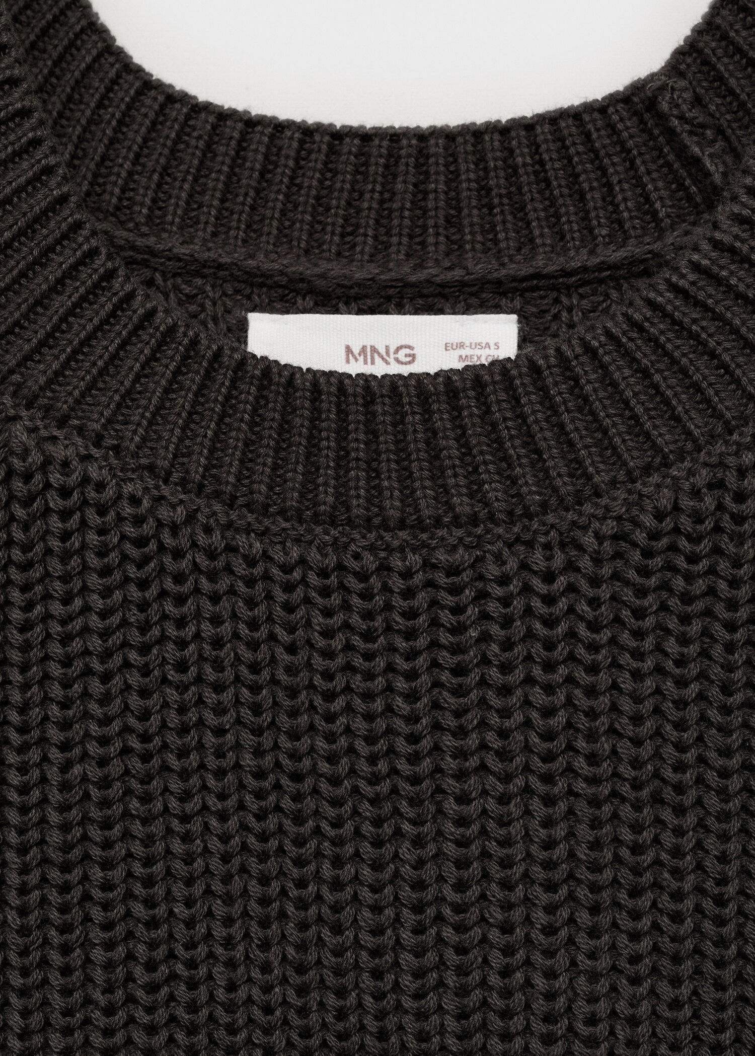 Pull manches à découpe - Détail de l'article 0
