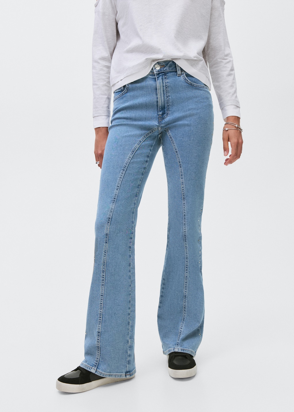 Decorative seam flared jeans