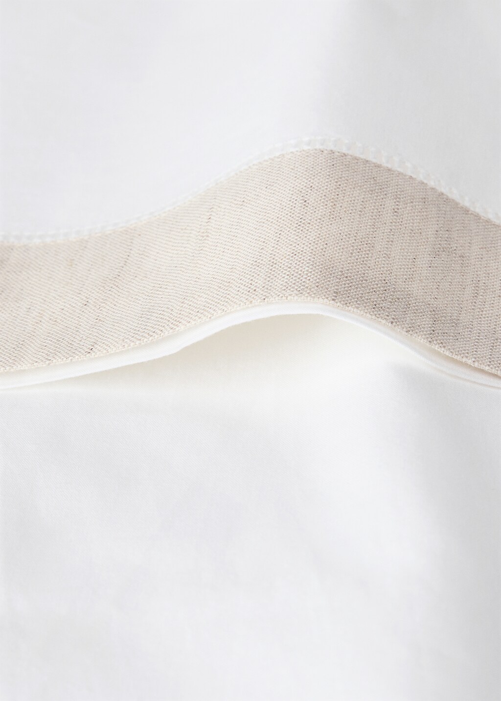 Cotton percale duvet cover with linen trim for cm bed