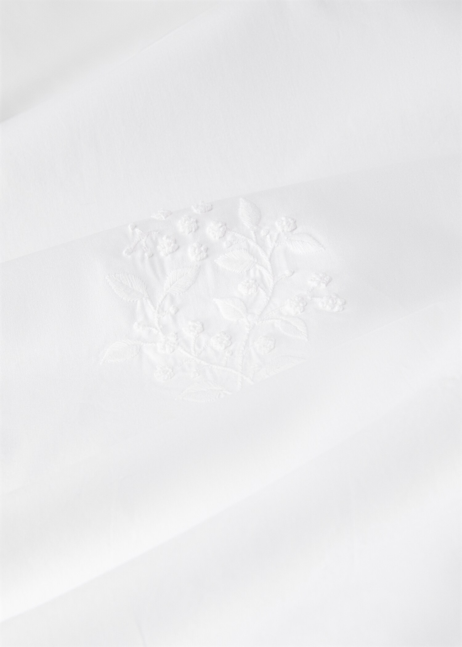 Housse de couette percale de coton broderie fleur lit 180/200 cm - Plan moyen