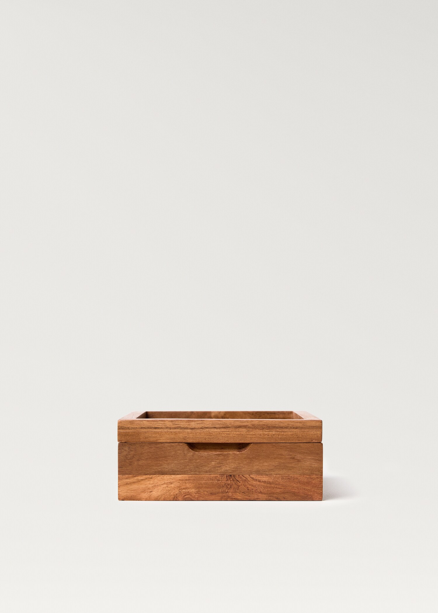 Medium wooden jewelry box - Article without model