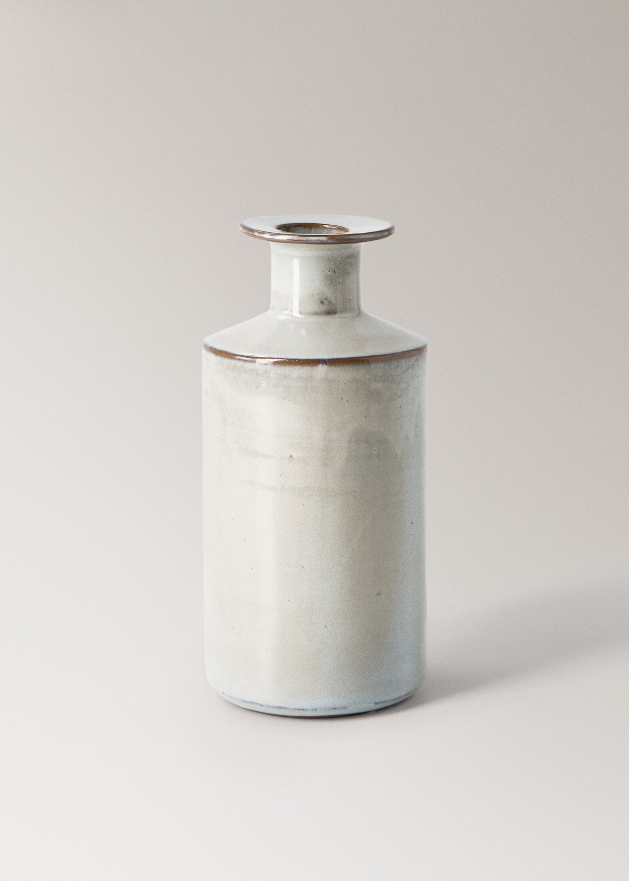 Stor stengodsvas med flaskdesign - Artikel utan modell, Vit. Ref: 17013320-00.