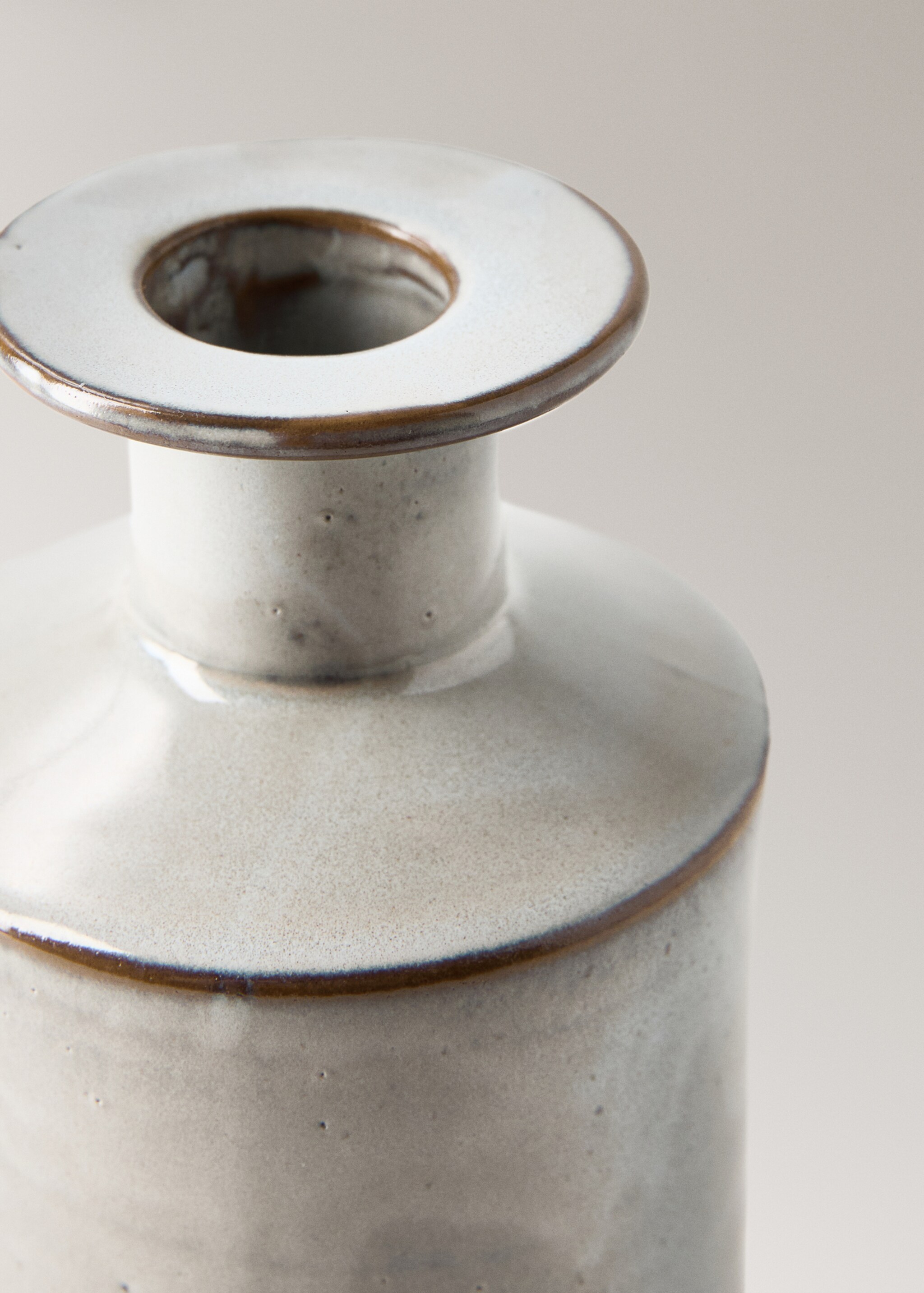 Stor stengodsvas med flaskdesign - Detaljer om artikeln 1, Vit. Ref: 17013320-00.