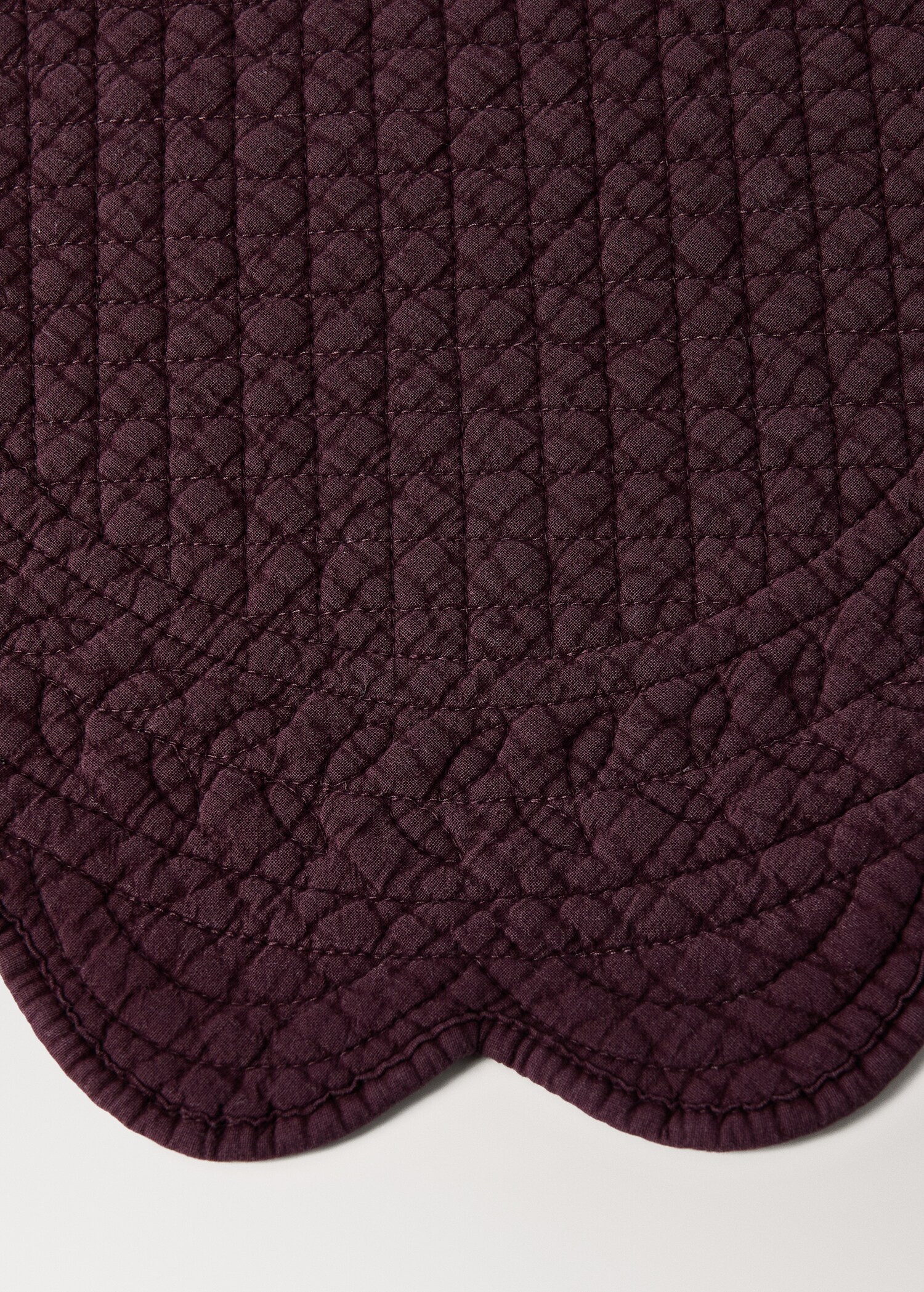 Round quilted placemat - Details of the article 1