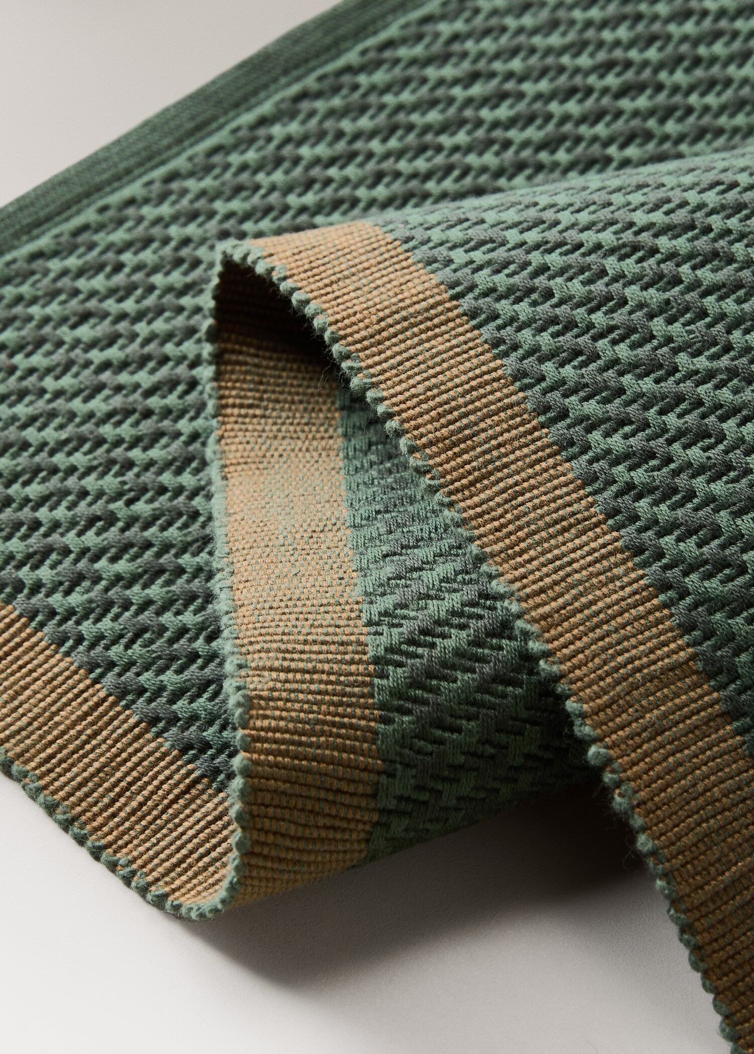 Checked cotton placemat - Details of the article 2