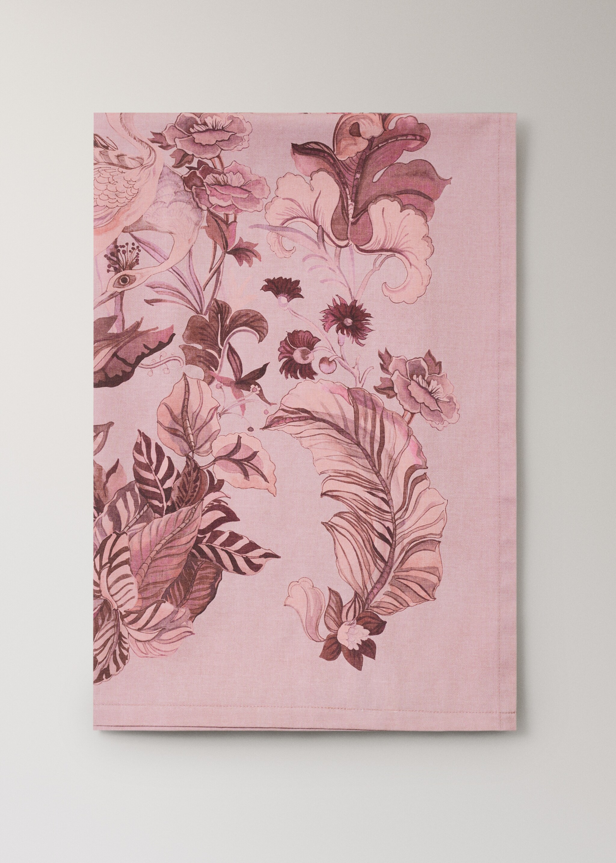 Cotton tablecloth with floral design for 6 to 8 diners - Details of the article 3, Cherry. Ref: 17013330-00.