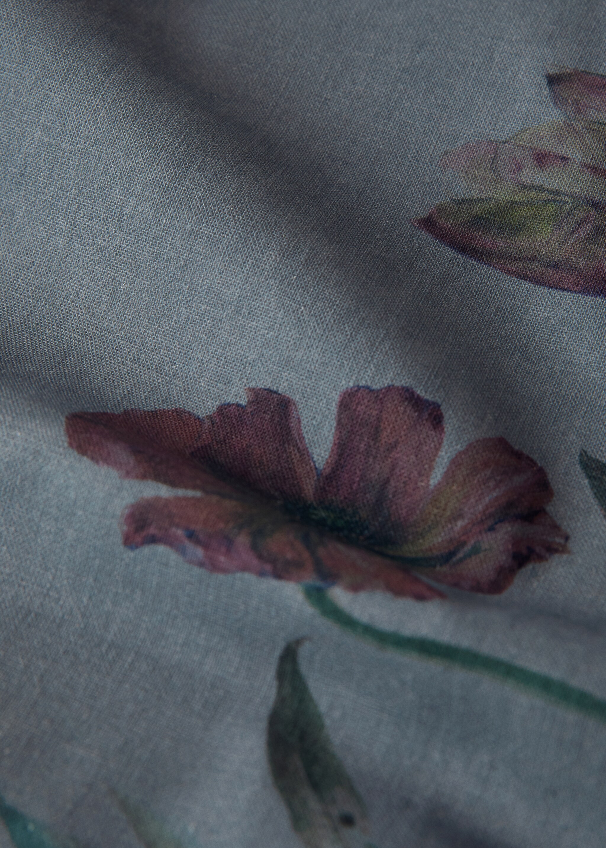 Tablecloth vansapat - Details of the article 2, Ink Blue. Ref: 17013334-00.