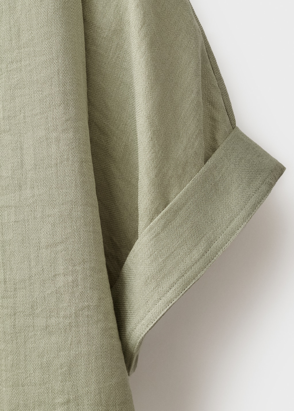 Oversized blouse with turn-up sleeves