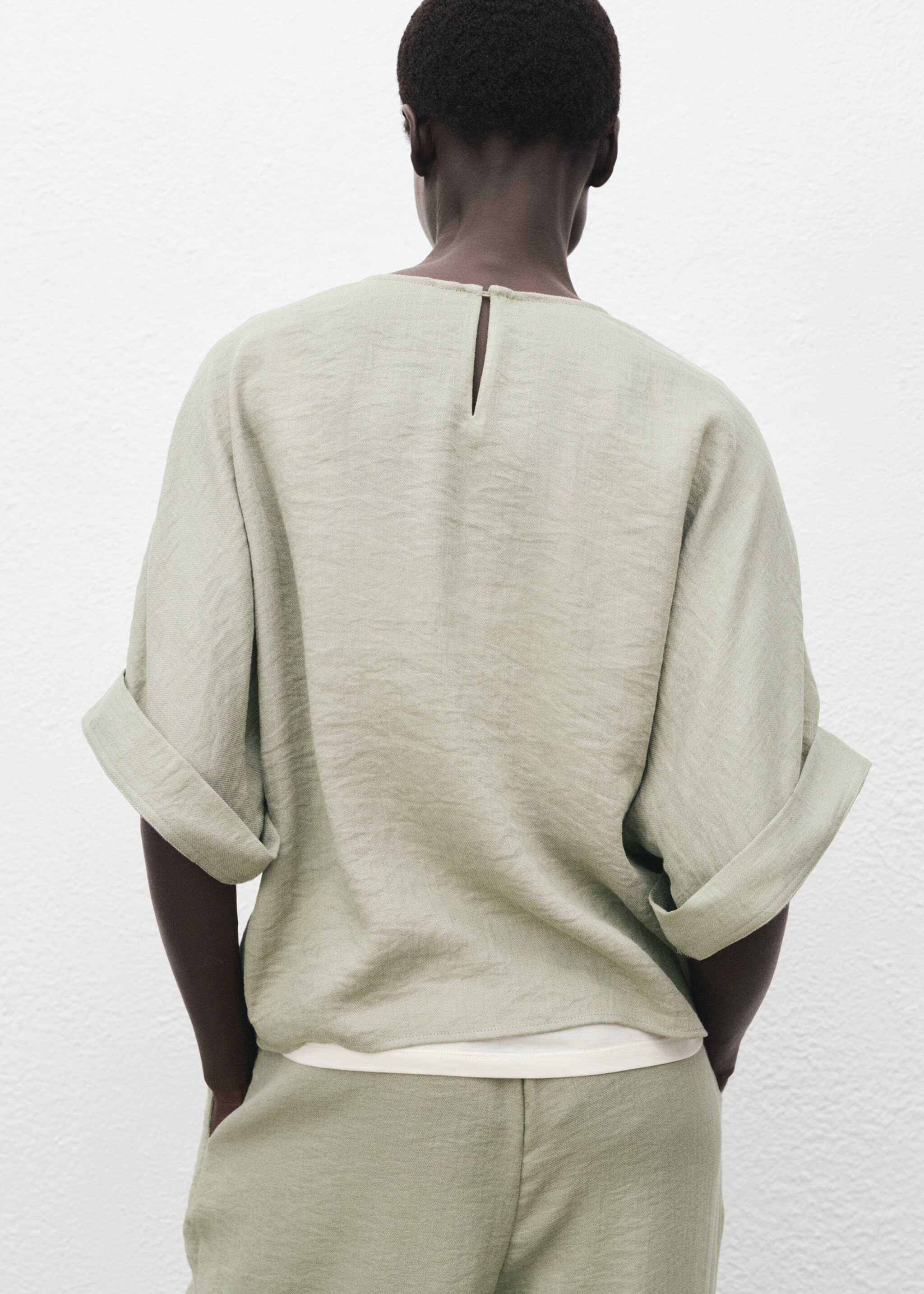 Oversized blouse with turn-up sleeves - Reverse of the article, Aqua Green. Ref: 17013797-00.