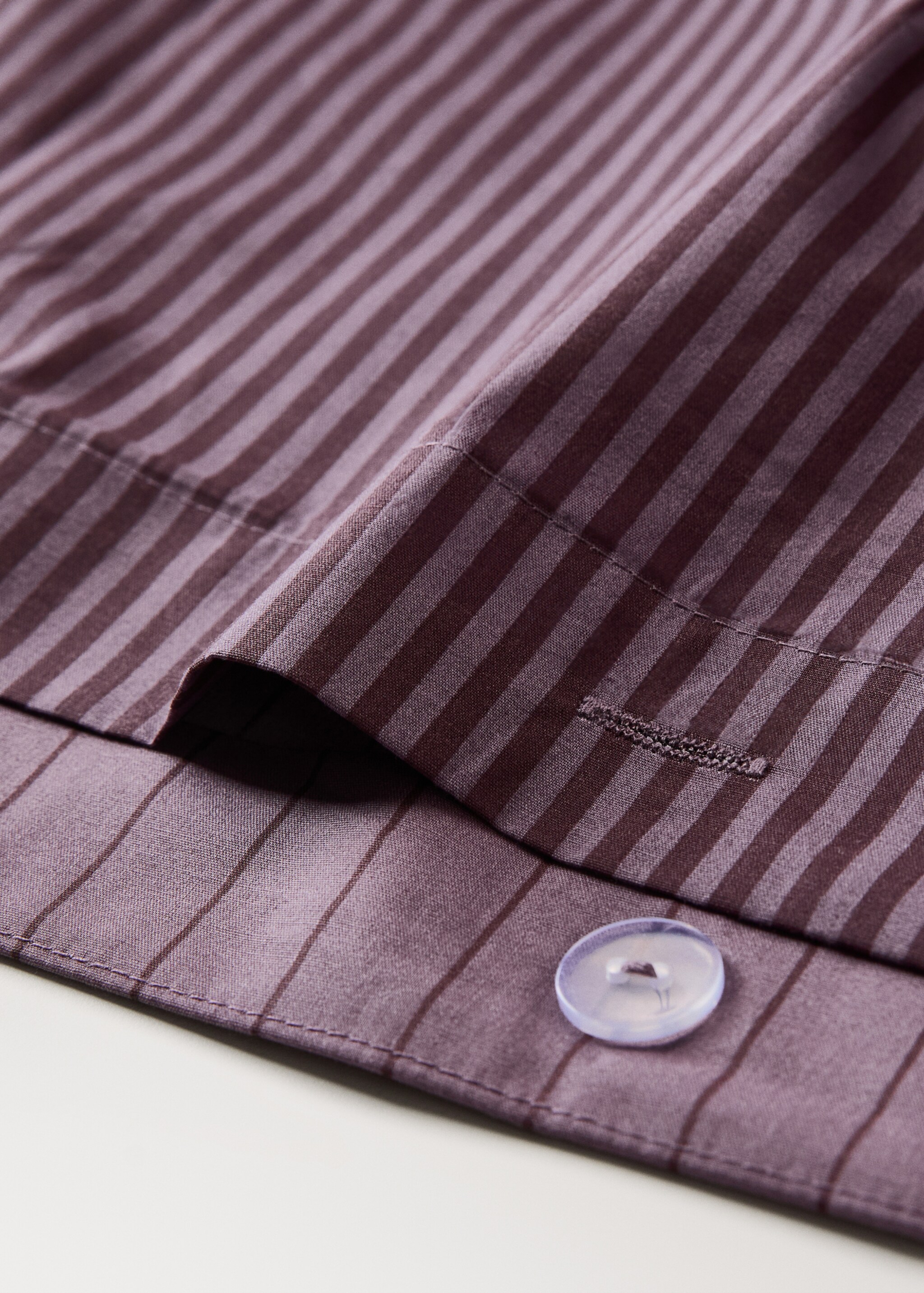 Reversible percale cotton striped duvet cover for 135/140 cm bed - Details of the article 1, Plum. Ref: 17013823-00.