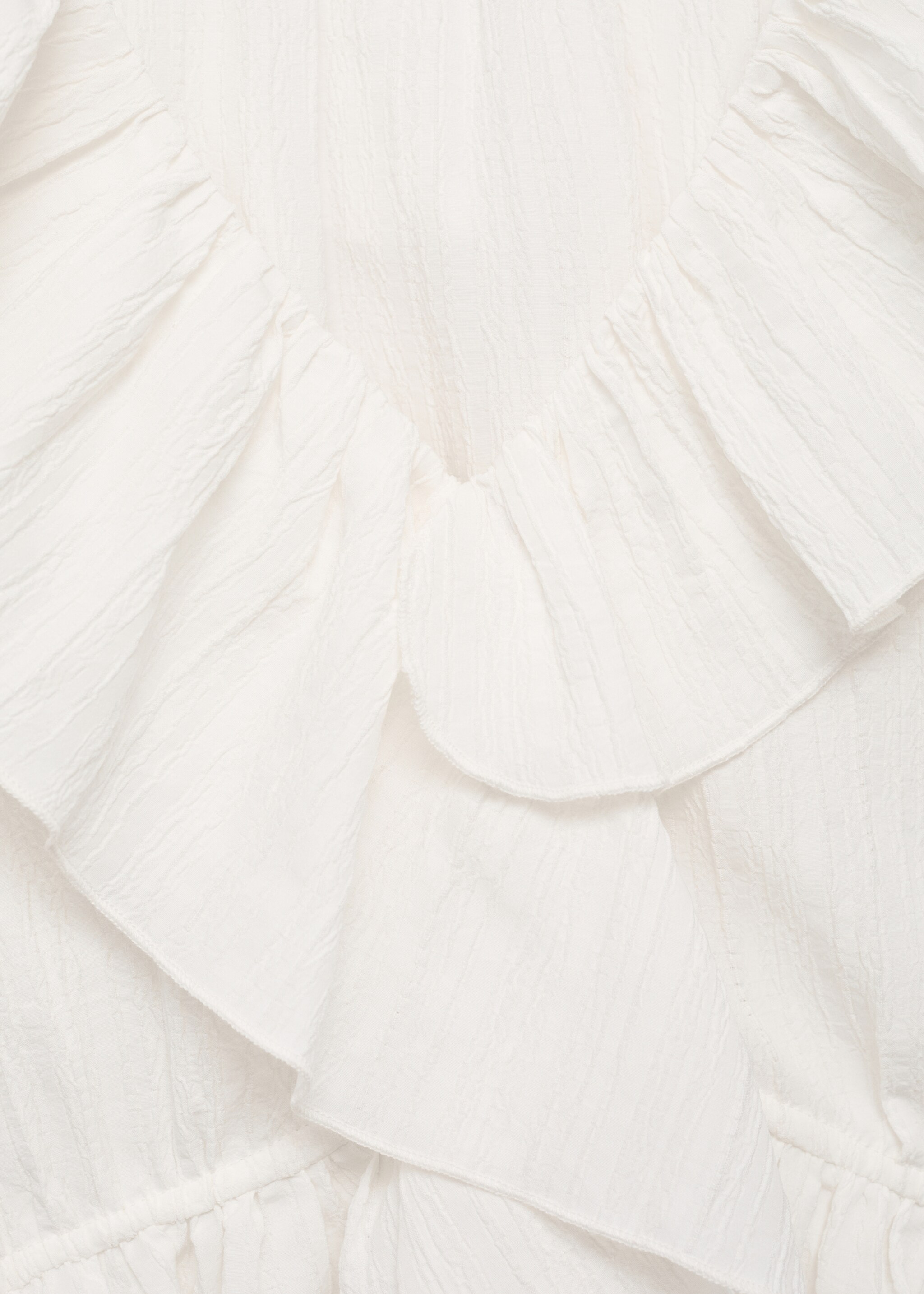 Ruffled cross blouse - Details of the article 8
