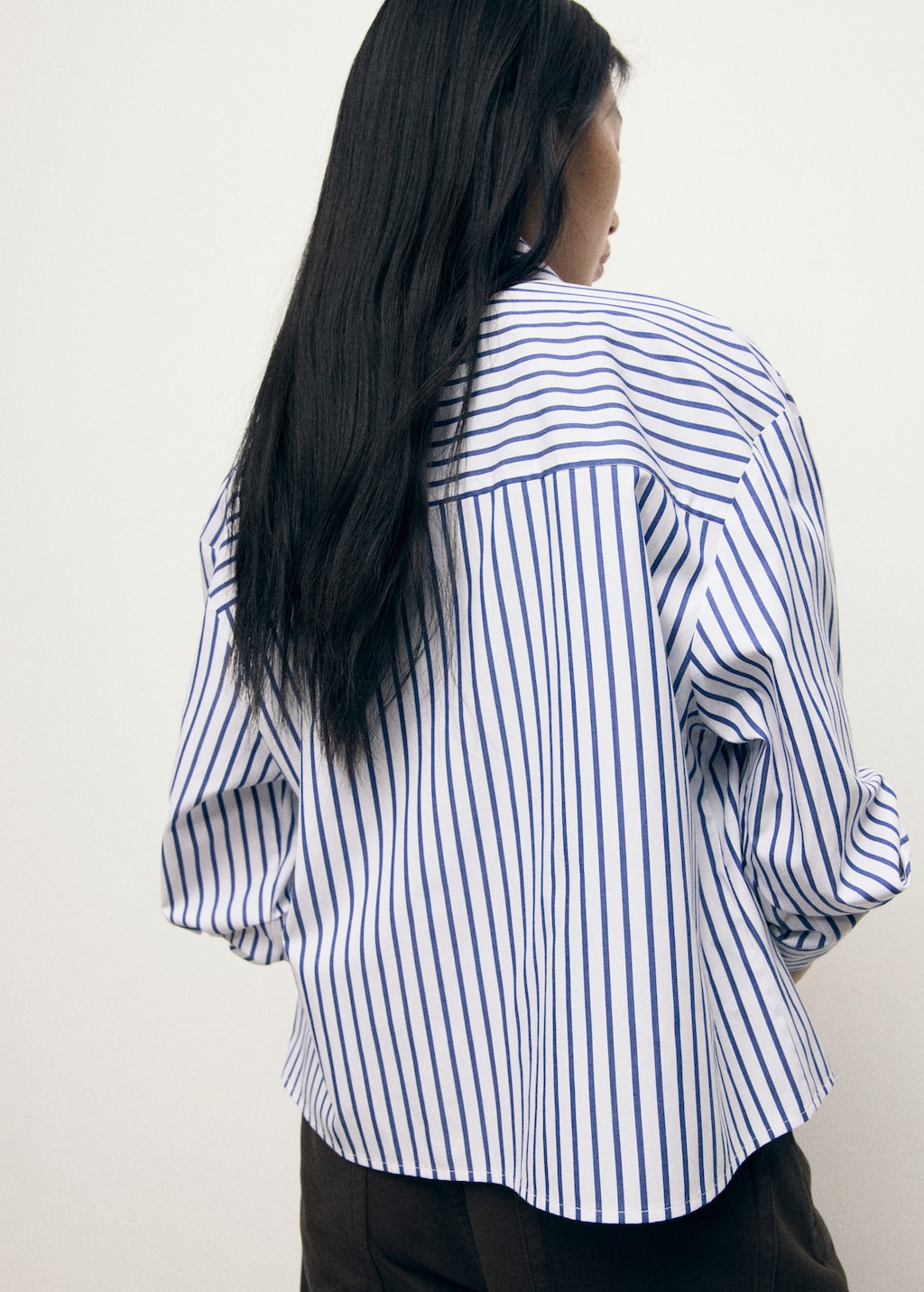 Striped cropped shirt